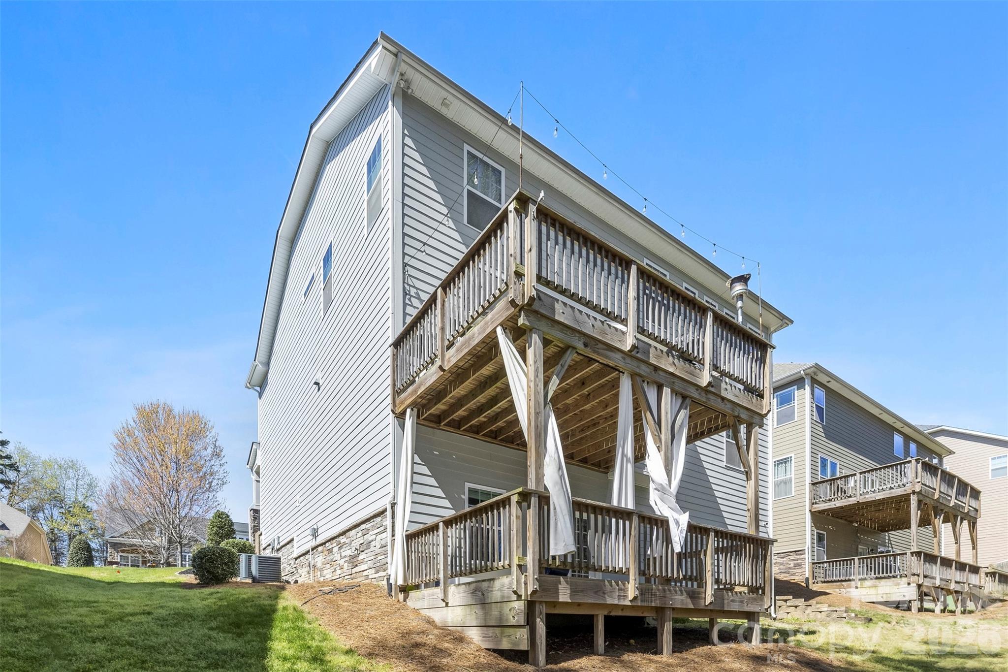 9527 Spurwig Court — Charlotte