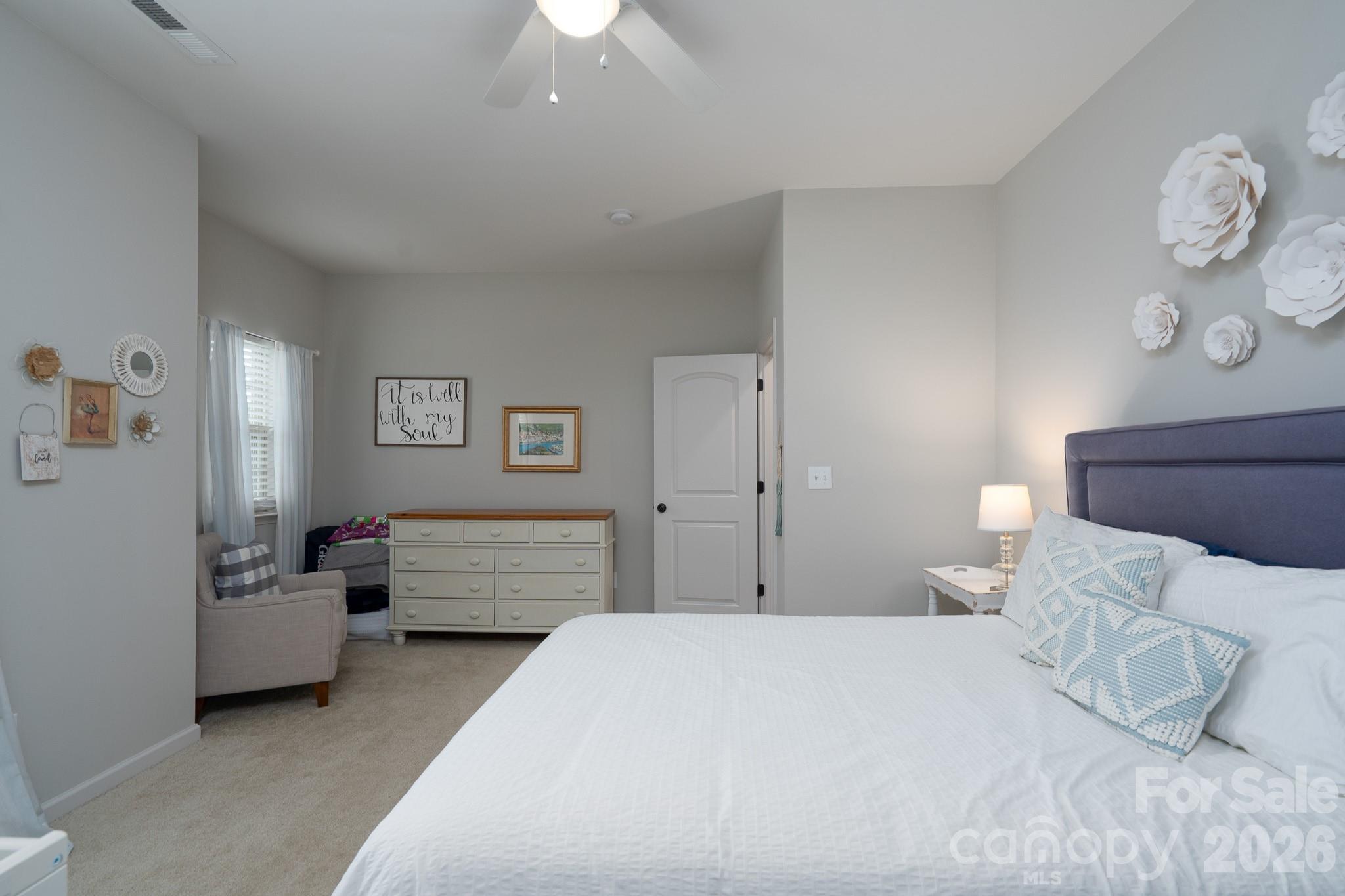 858 Double Oak Lane SE — Concord