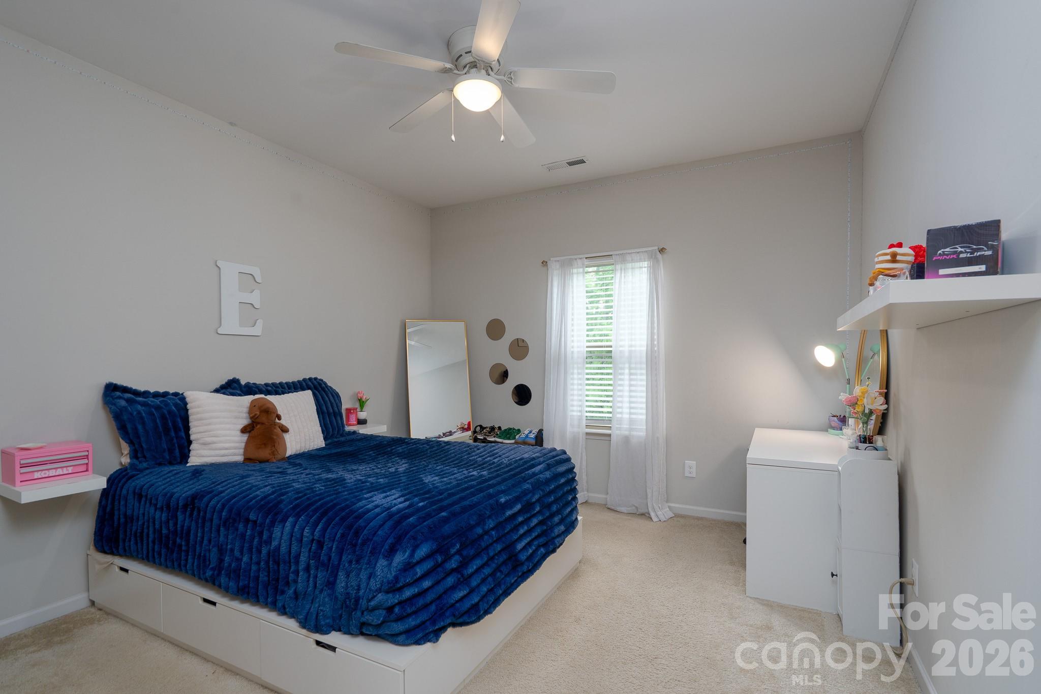 858 Double Oak Lane SE — Concord