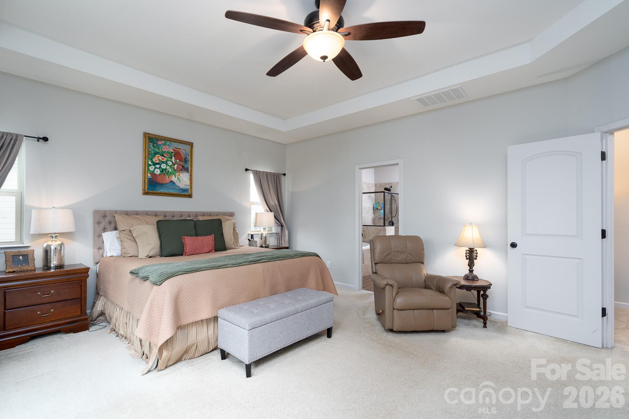 858 Double Oak Lane SE — Concord