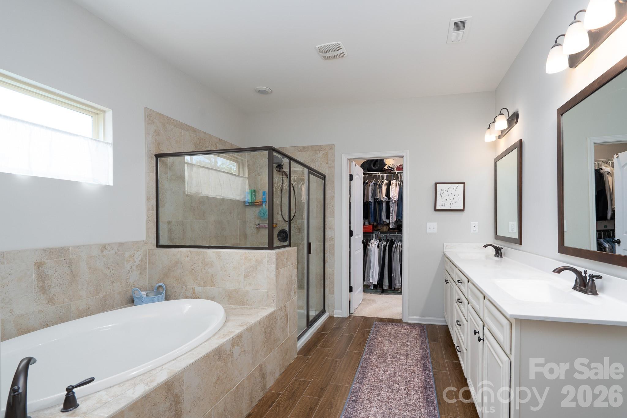 858 Double Oak Lane SE — Concord