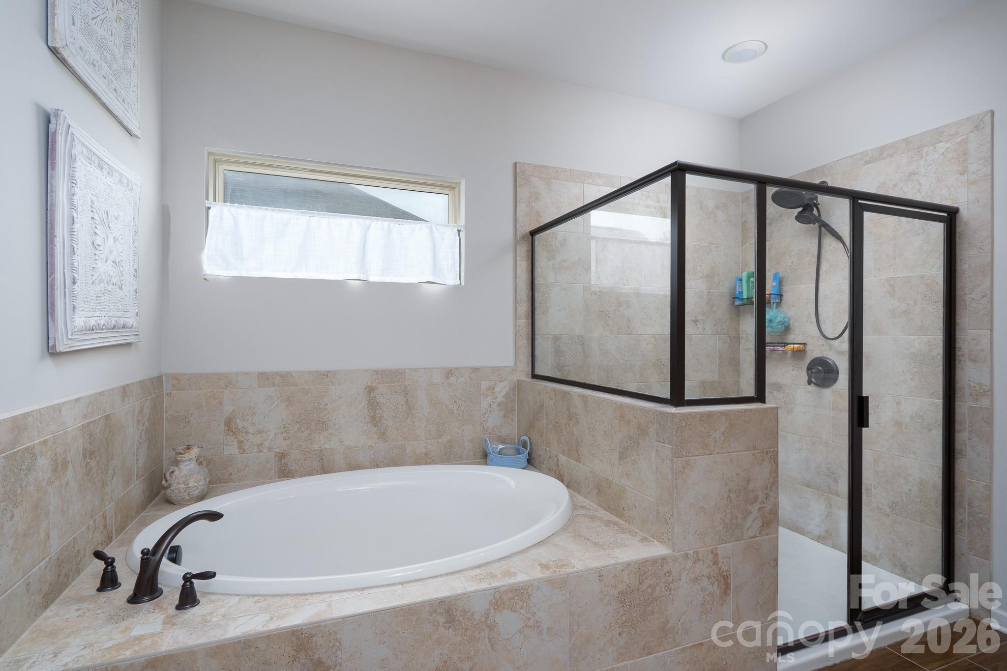 858 Double Oak Lane SE — Concord