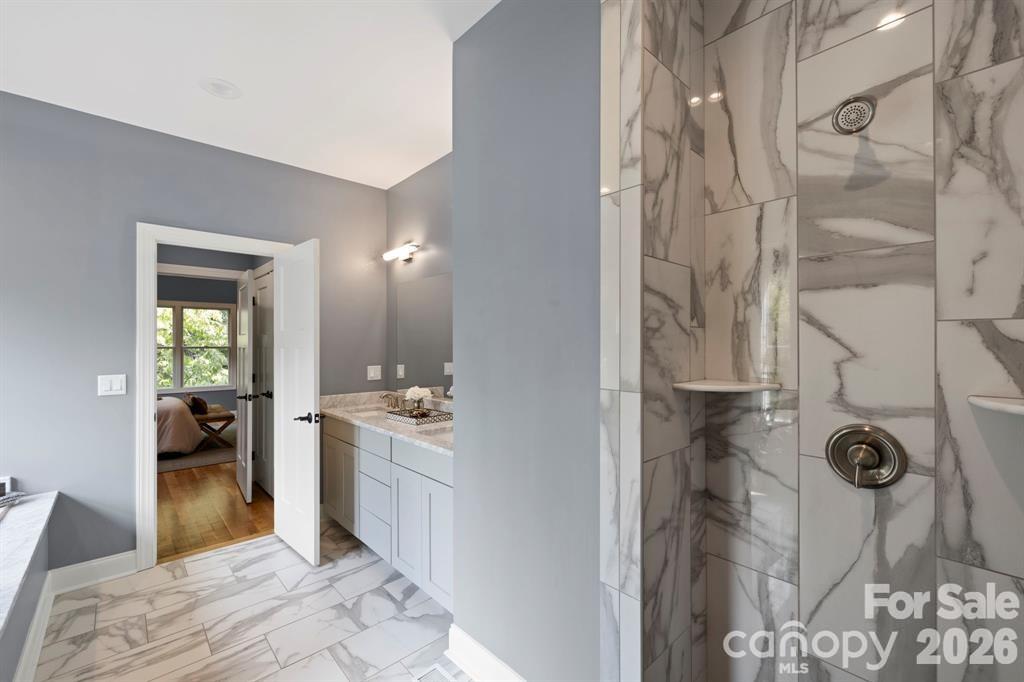 109 Wood Owl Court — Hendersonville