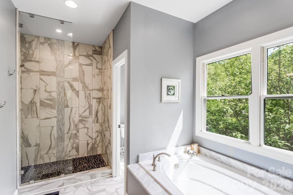 109 Wood Owl Court — Hendersonville