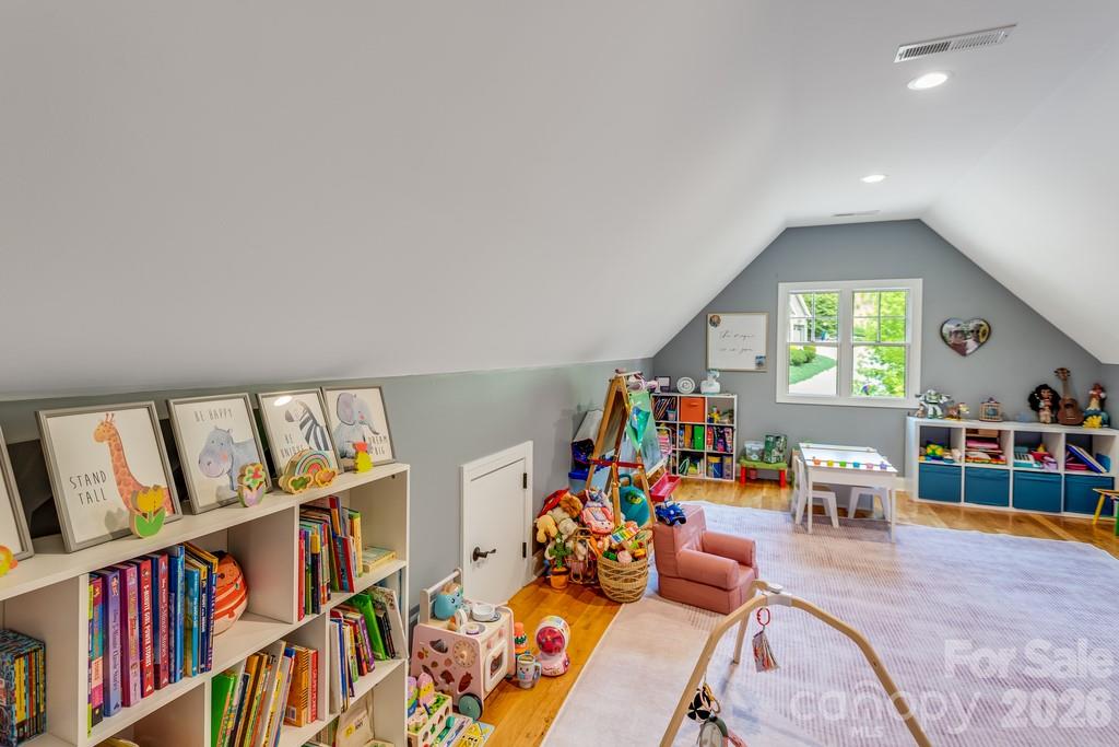 109 Wood Owl Court — Hendersonville