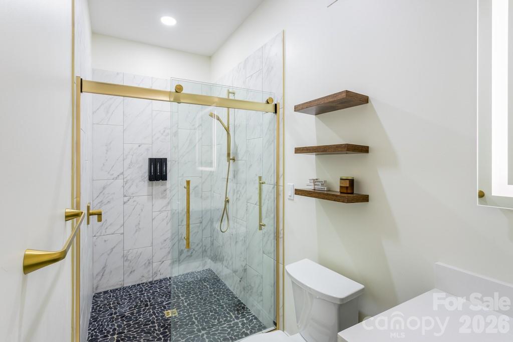 109 Wood Owl Court — Hendersonville