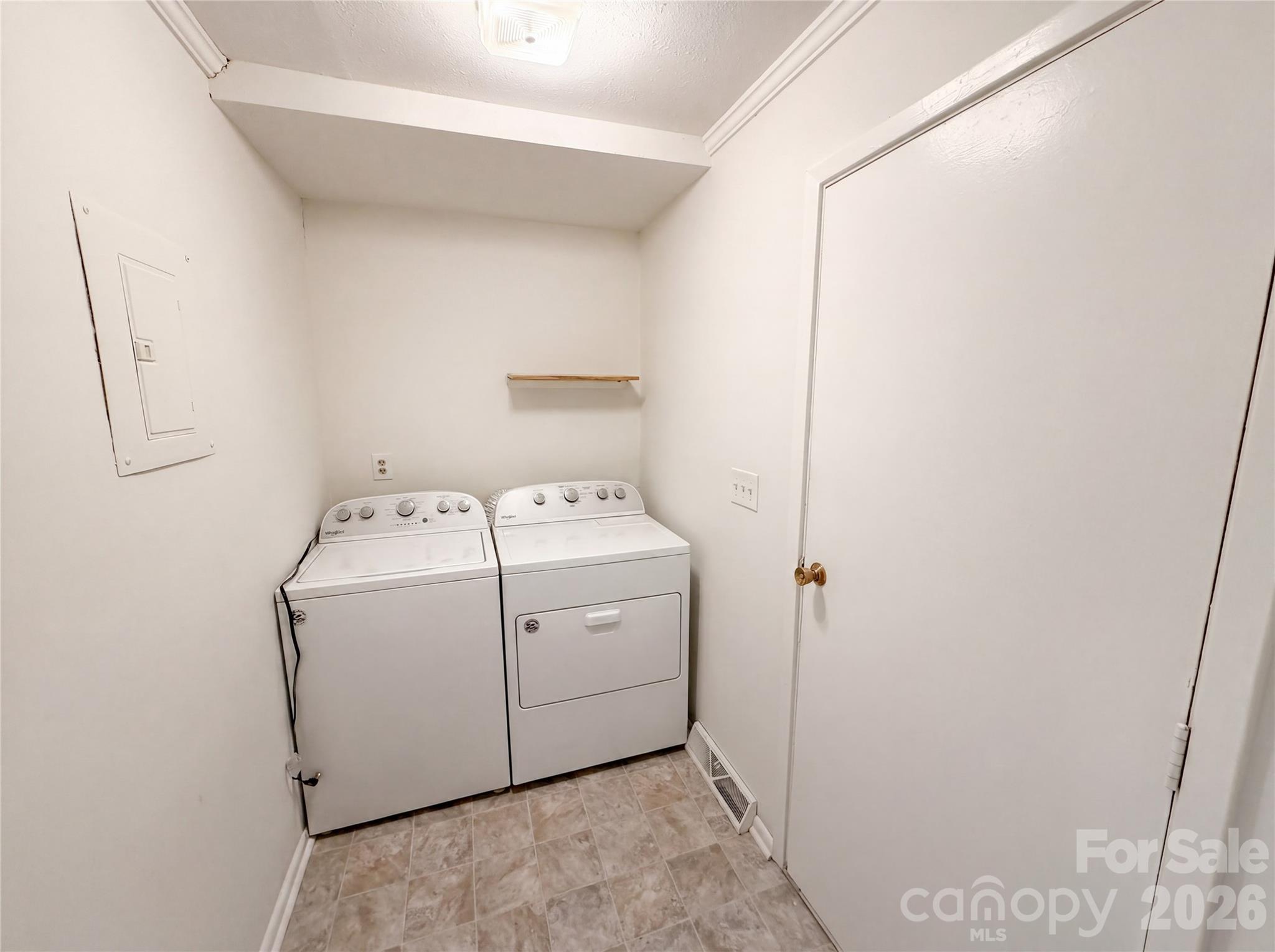 1508 W Colonial Drive — Salisbury