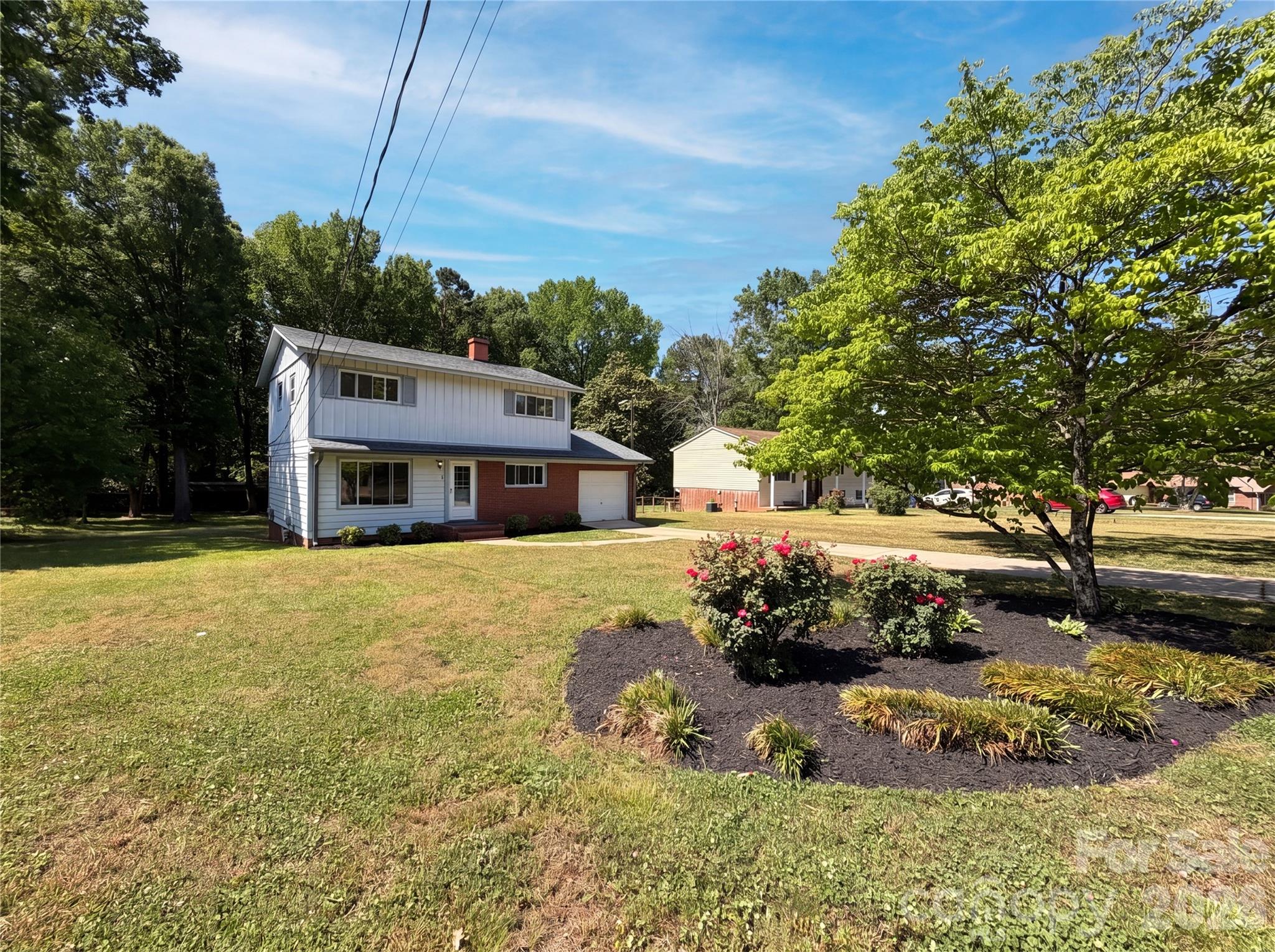 1508 W Colonial Drive — Salisbury