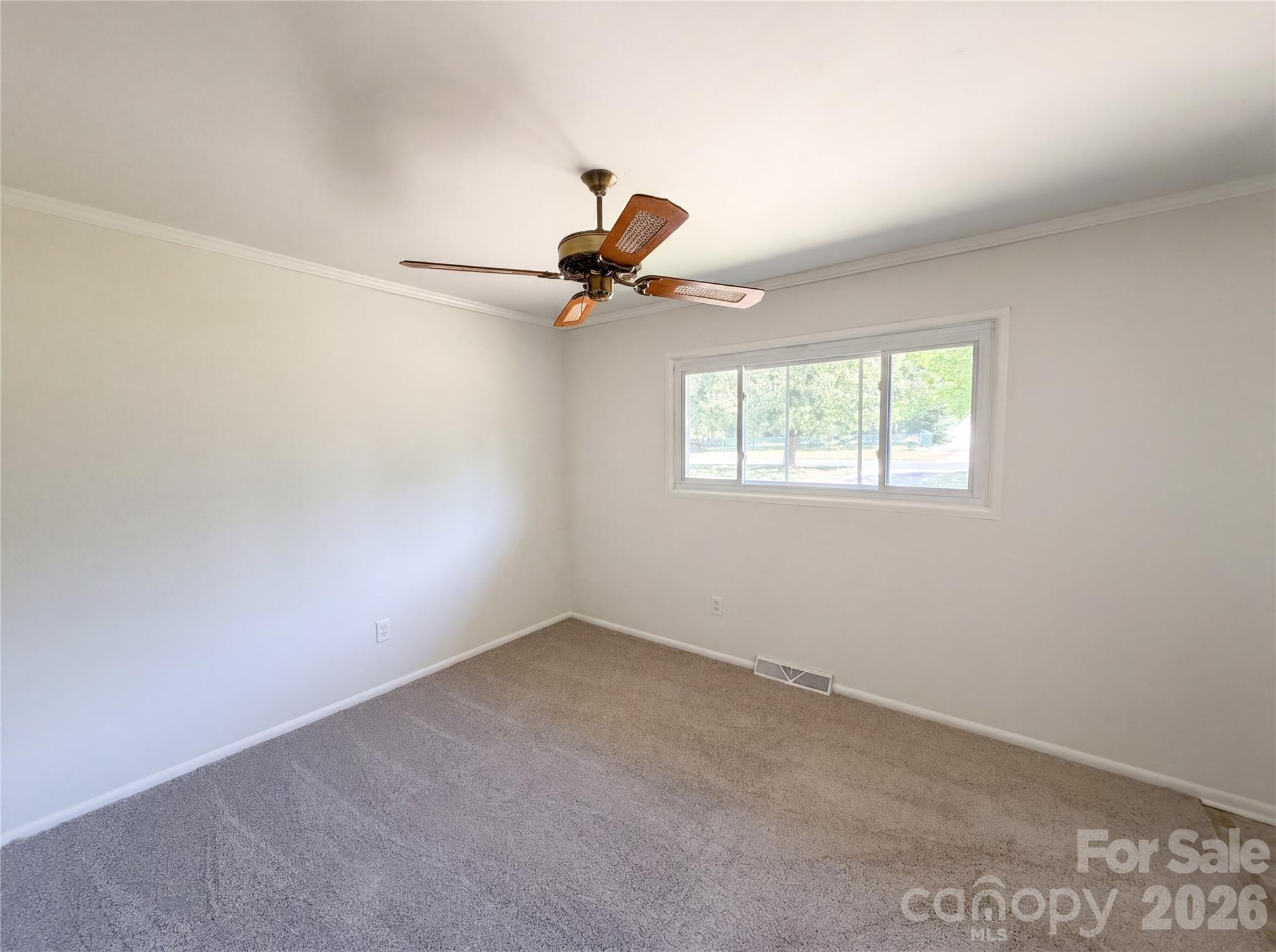 1508 W Colonial Drive — Salisbury