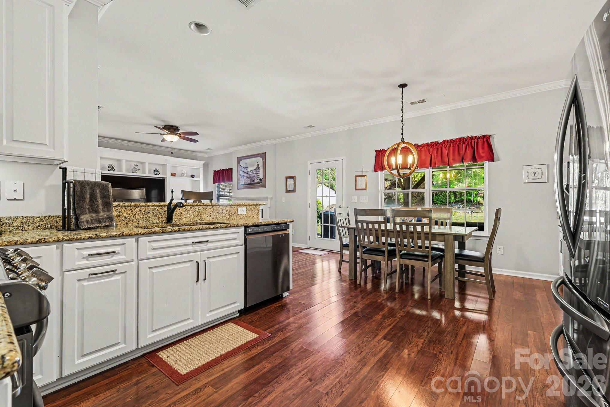 3028 Streamlet Way — Indian Trail