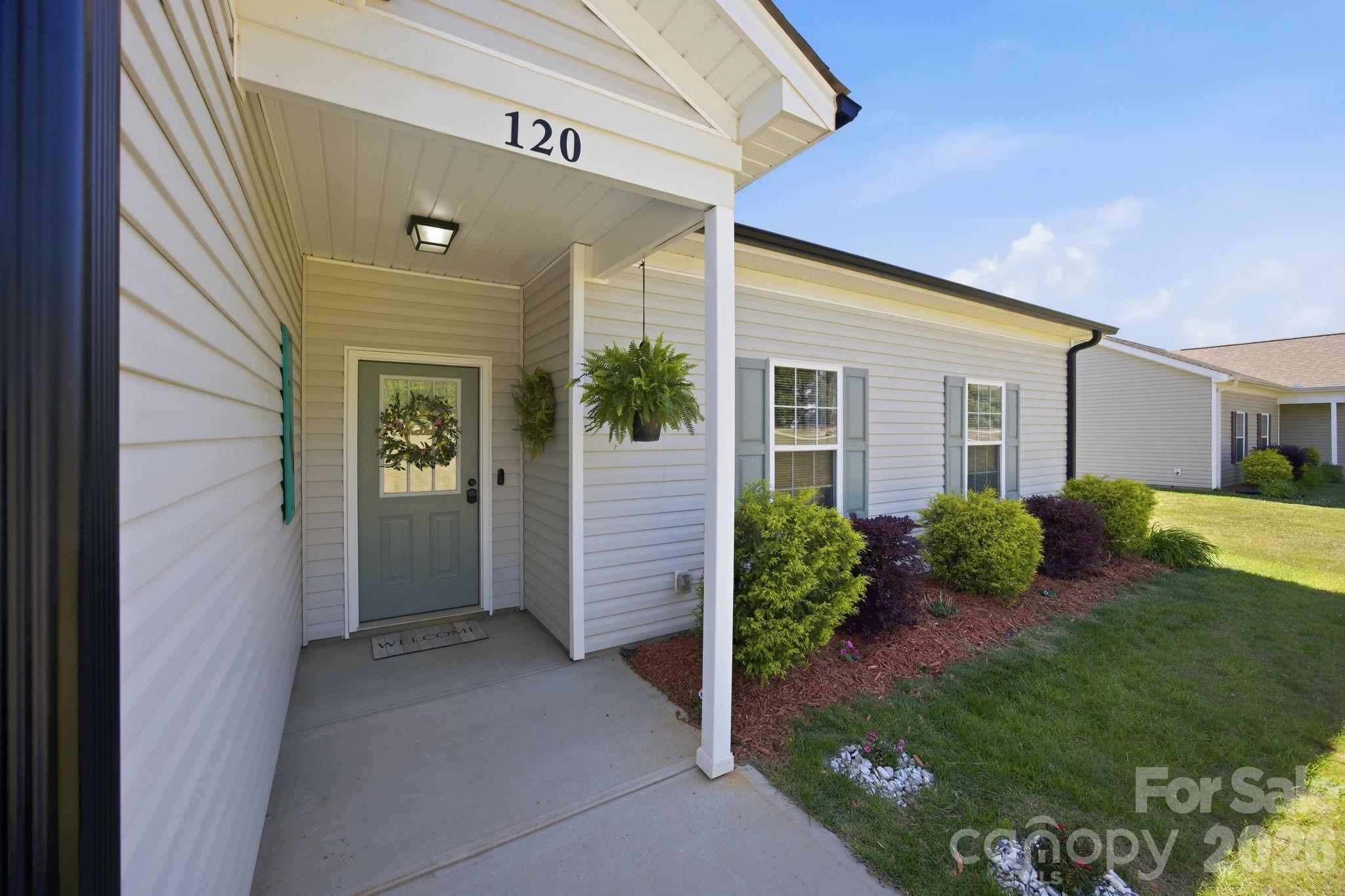 120 Elmwood Road — Statesville