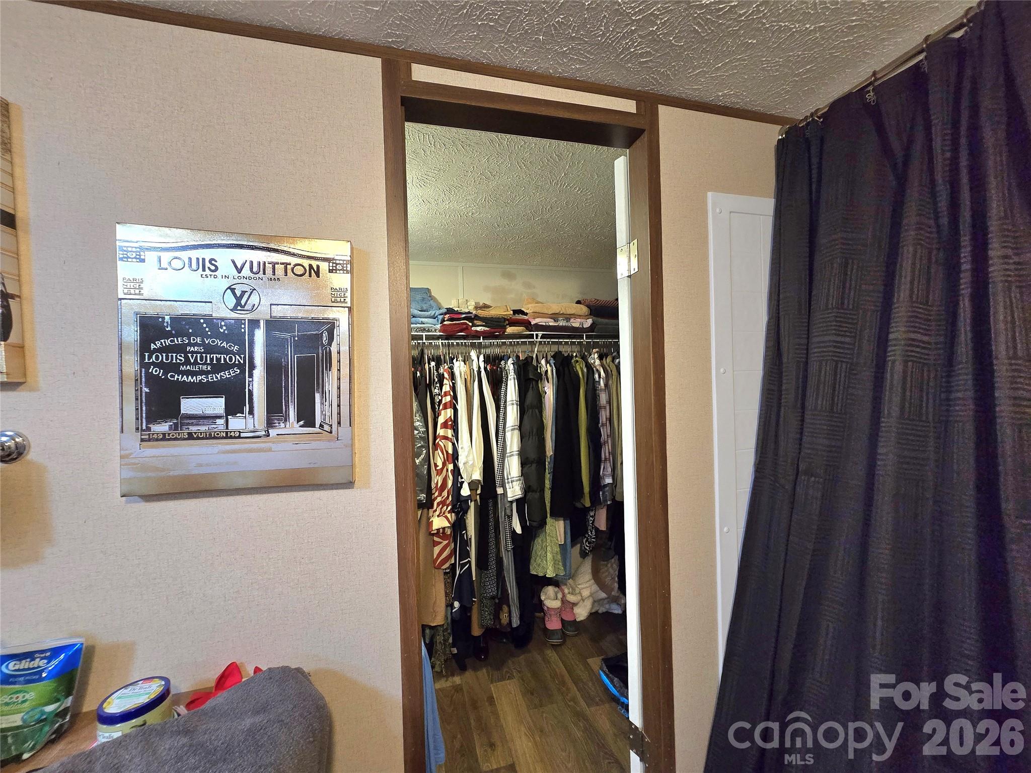 221 Turkey Pen Gap Road — Horse Shoe