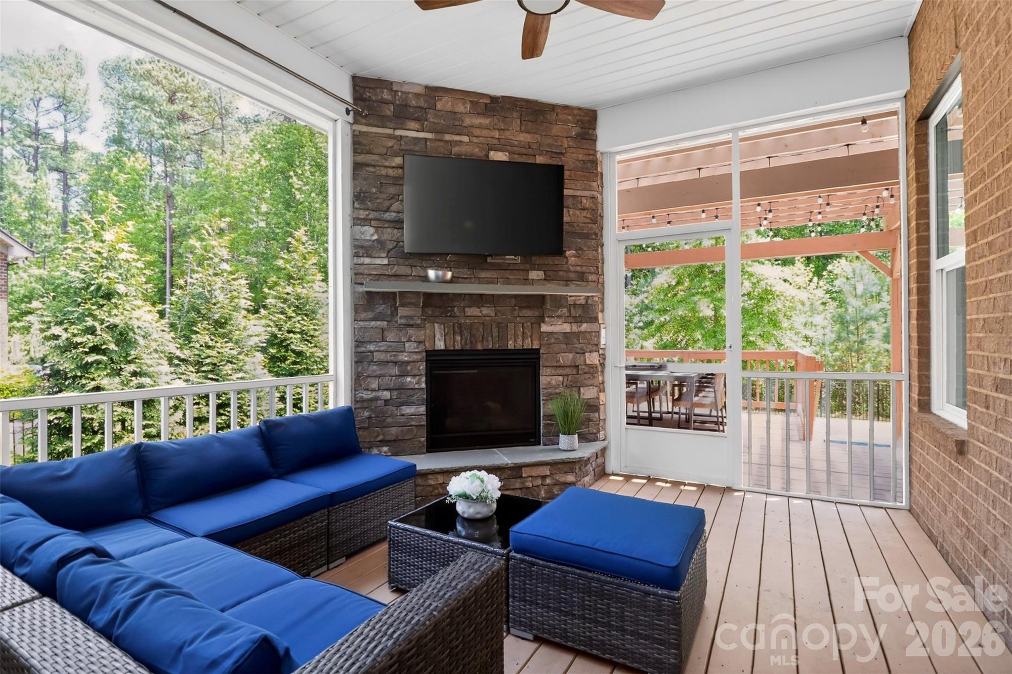 229 Eden Hollow Lane — Weddington