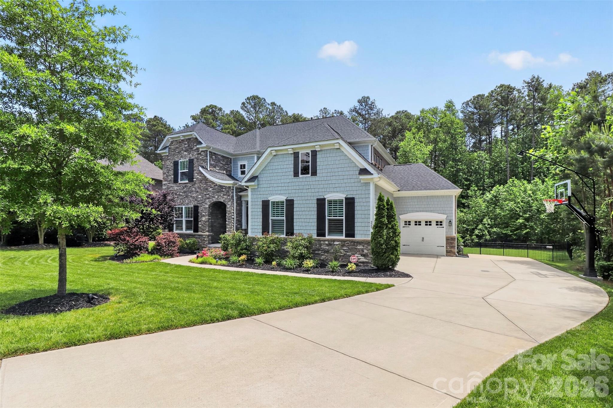 229 Eden Hollow Lane — Weddington