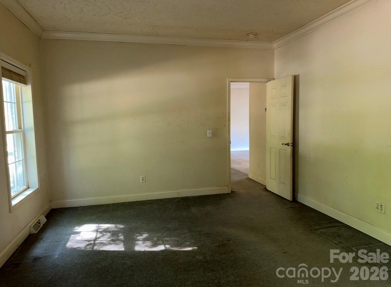 172 Jesse King Road — Advance