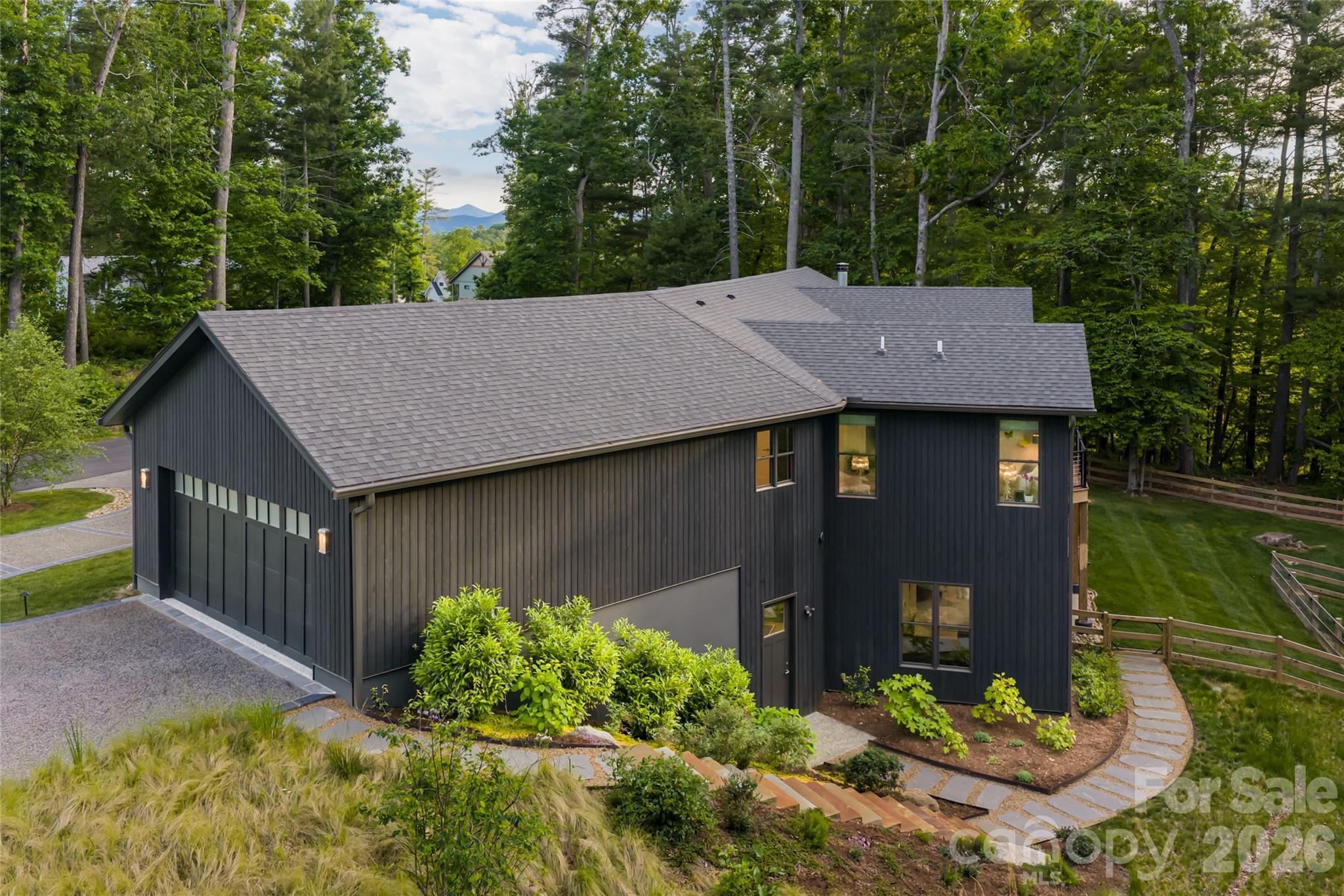 27 Tommy Ray Ridge — Weaverville
