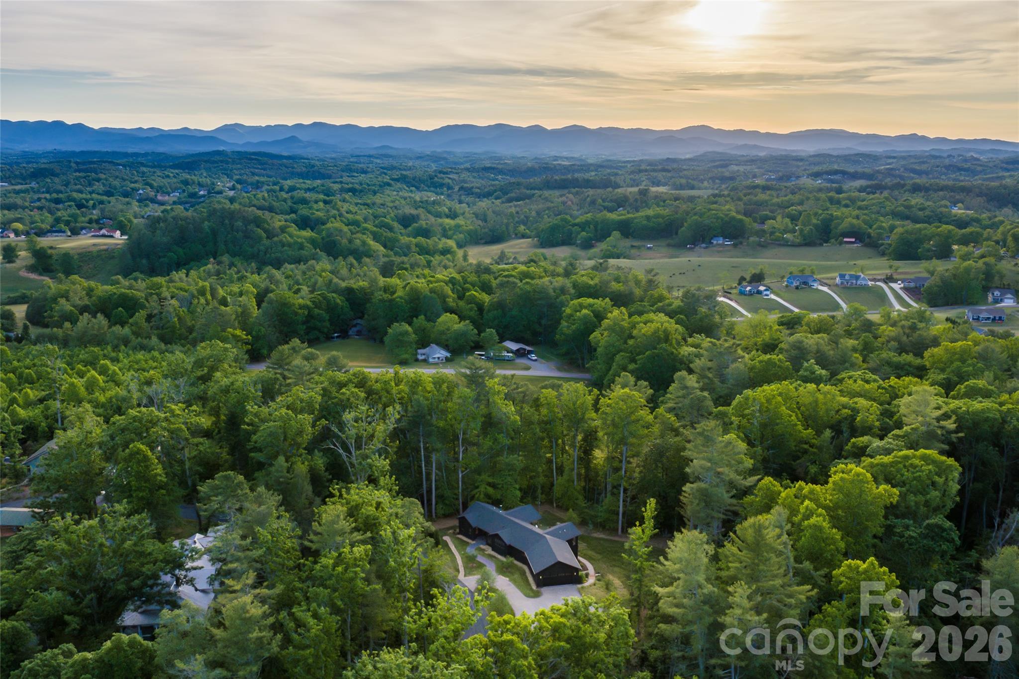 27 Tommy Ray Ridge — Weaverville
