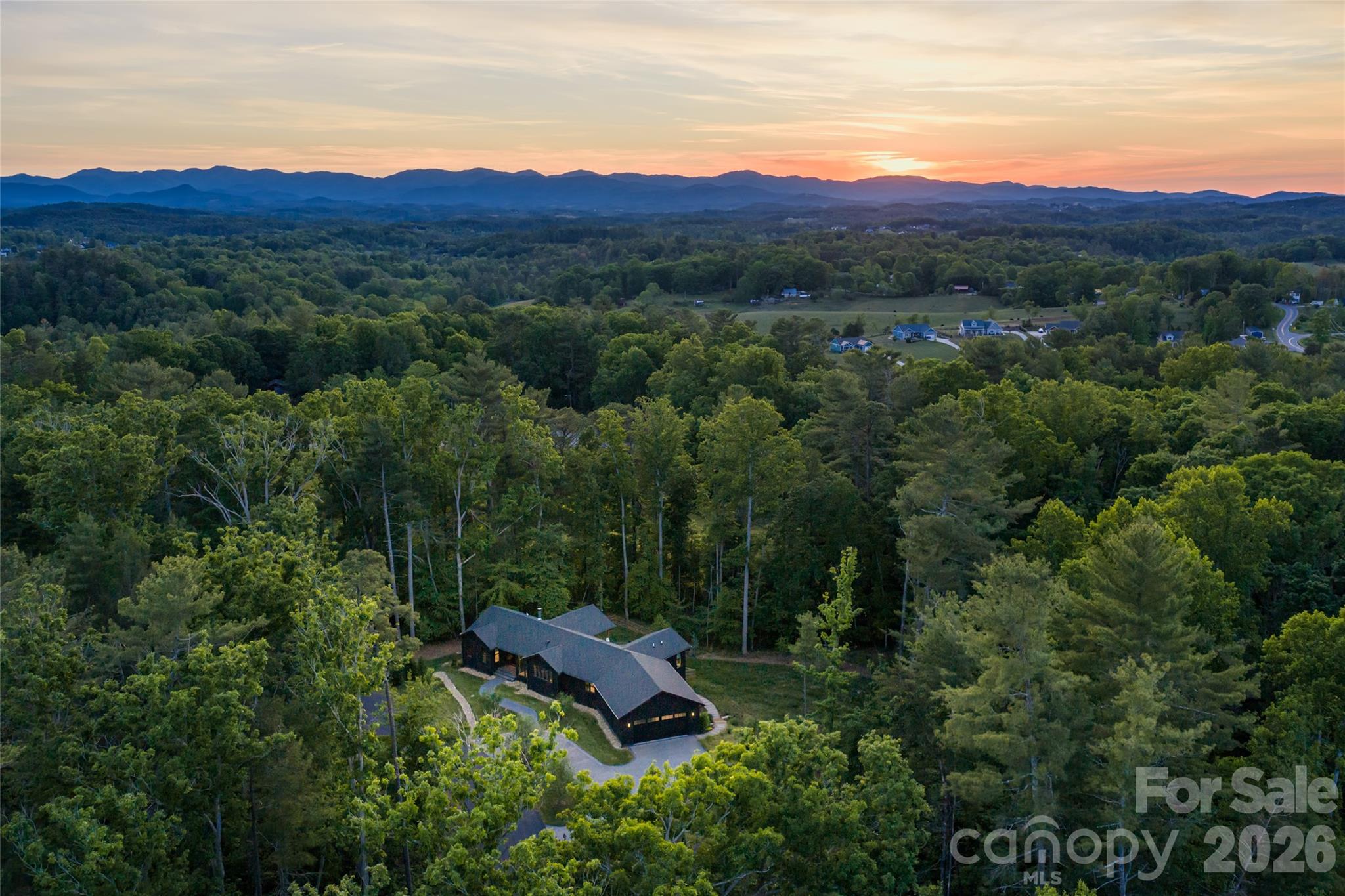 27 Tommy Ray Ridge — Weaverville