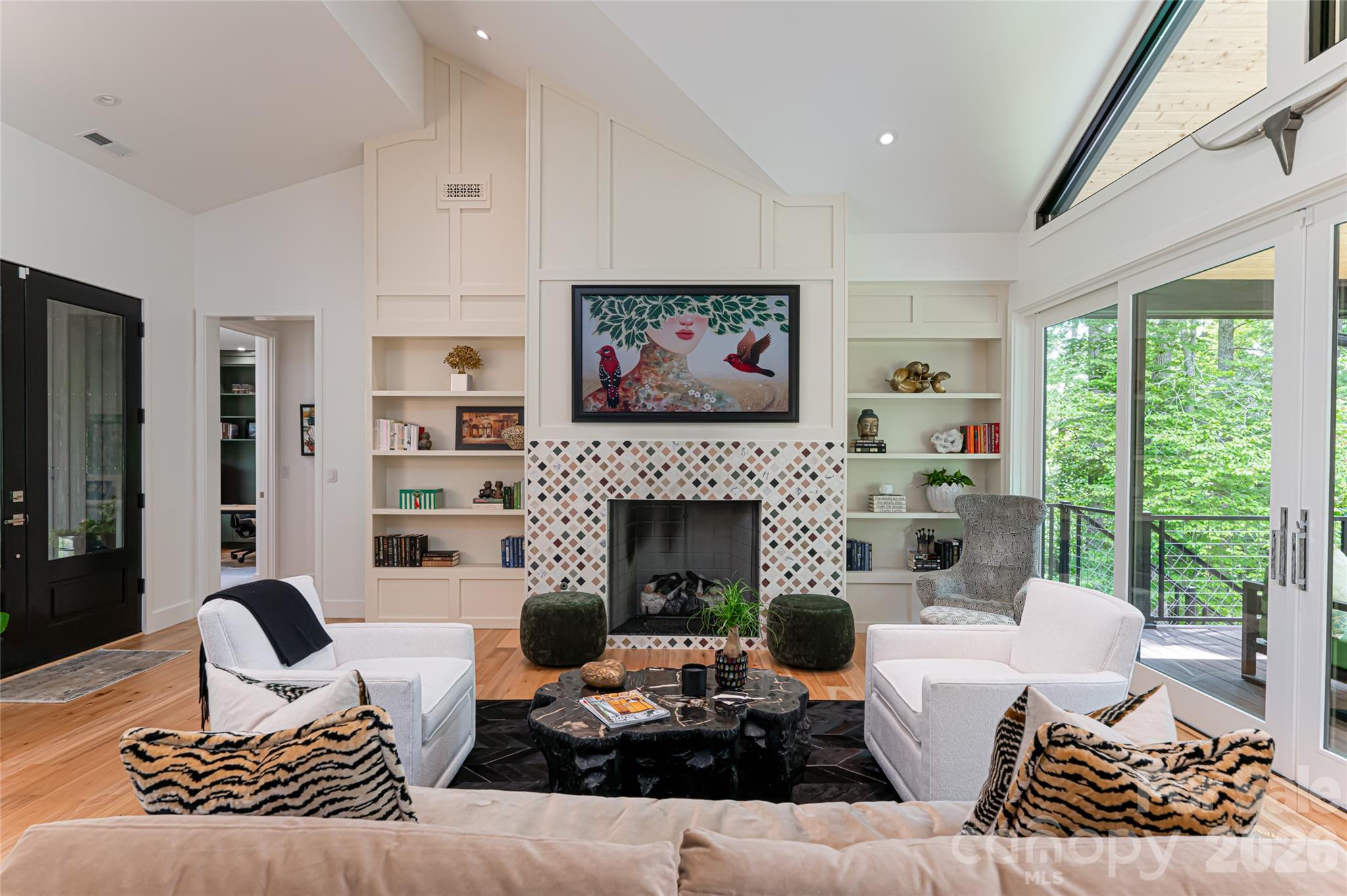 27 Tommy Ray Ridge — Weaverville