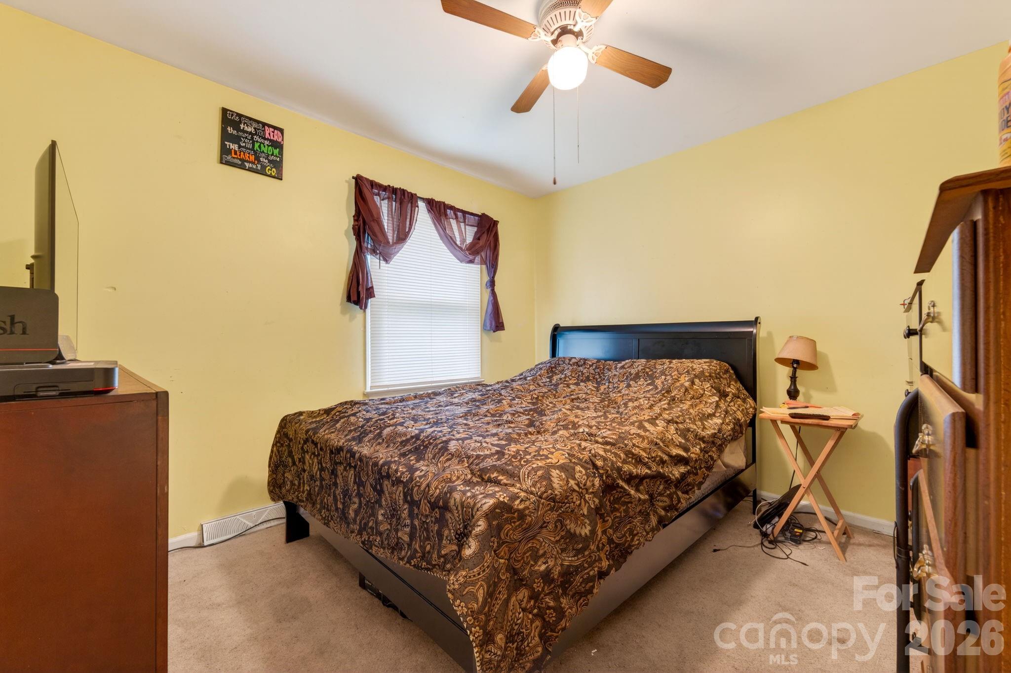 501 Old Farm Road — Statesville