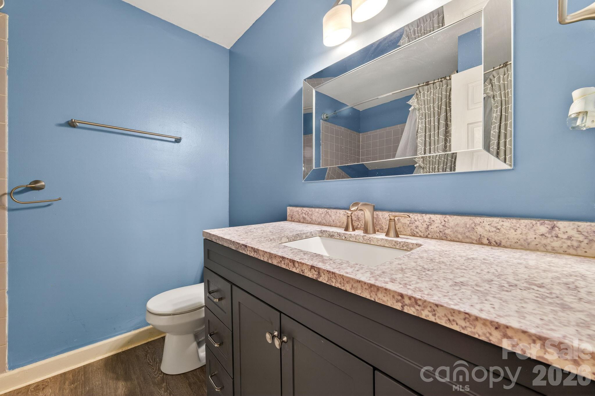 501 Old Farm Road — Statesville