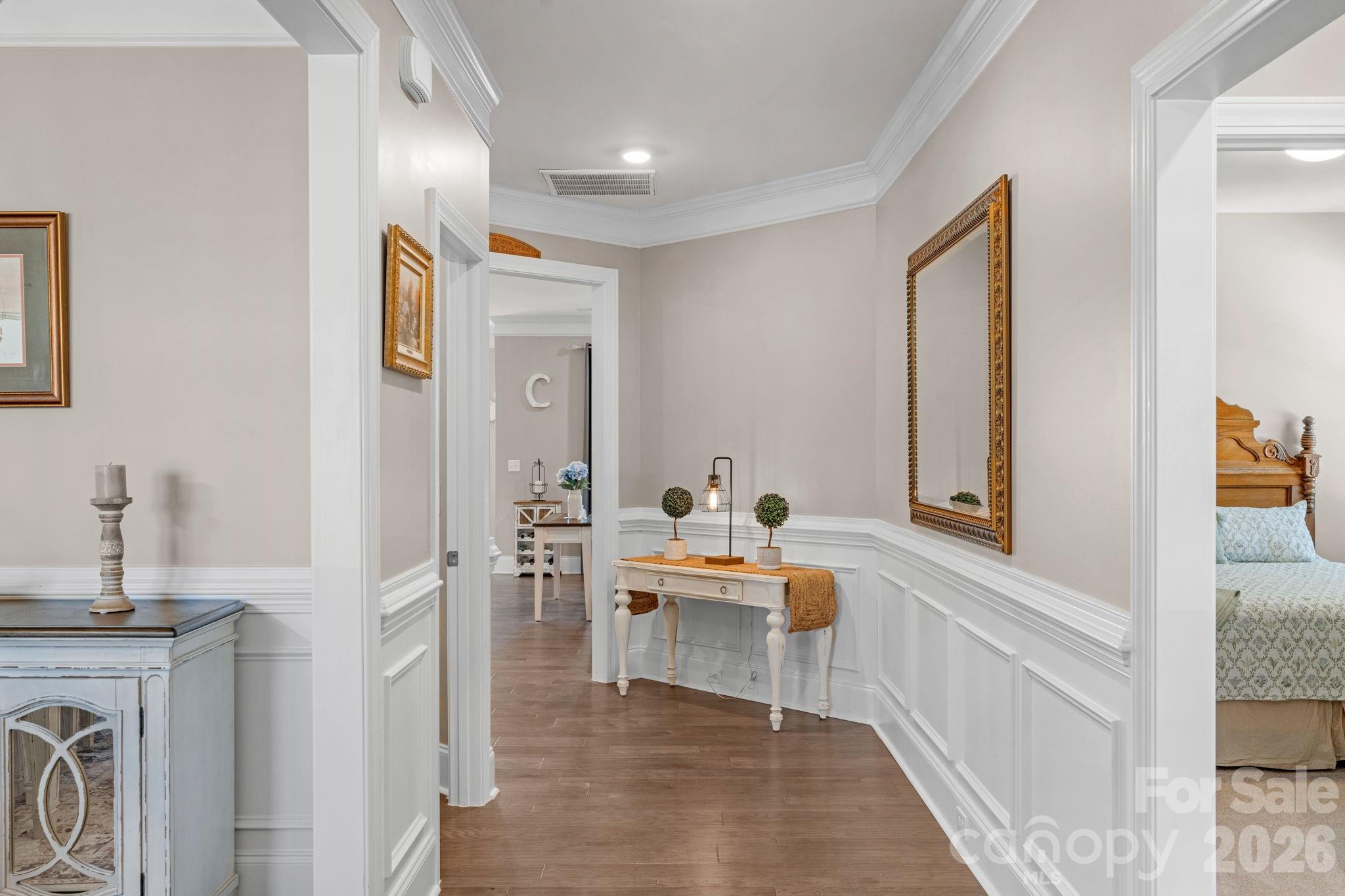 1050 Emerald Creek Drive — Elgin