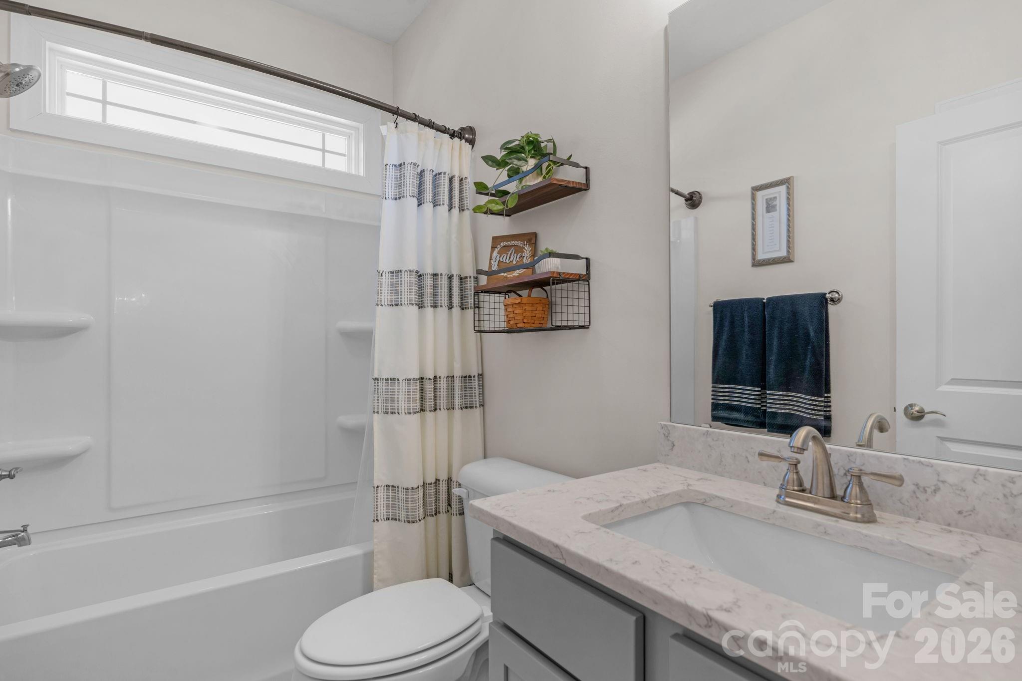 1050 Emerald Creek Drive — Elgin