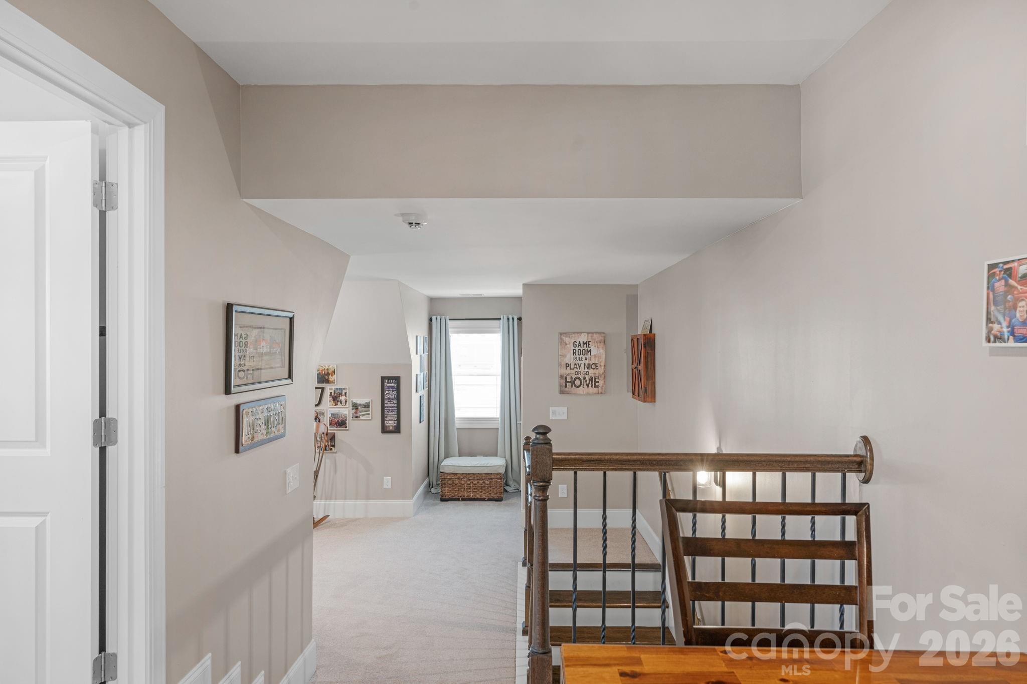 1050 Emerald Creek Drive — Elgin