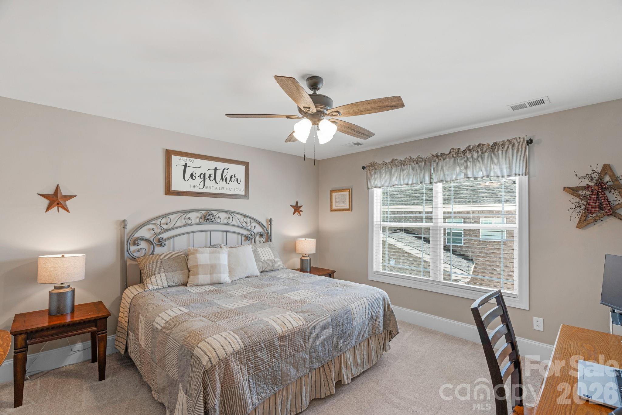 1050 Emerald Creek Drive — Elgin
