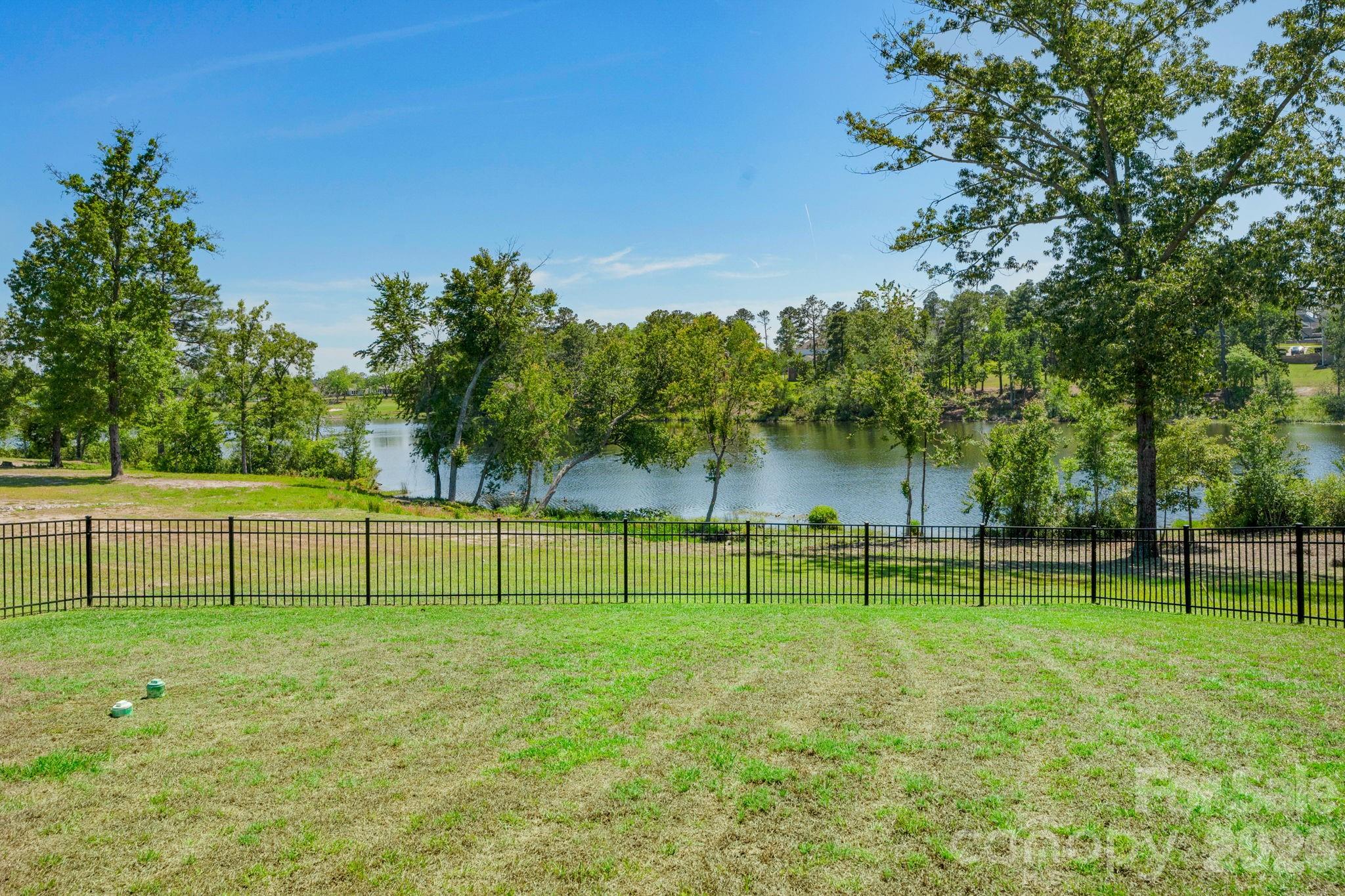 1050 Emerald Creek Drive — Elgin