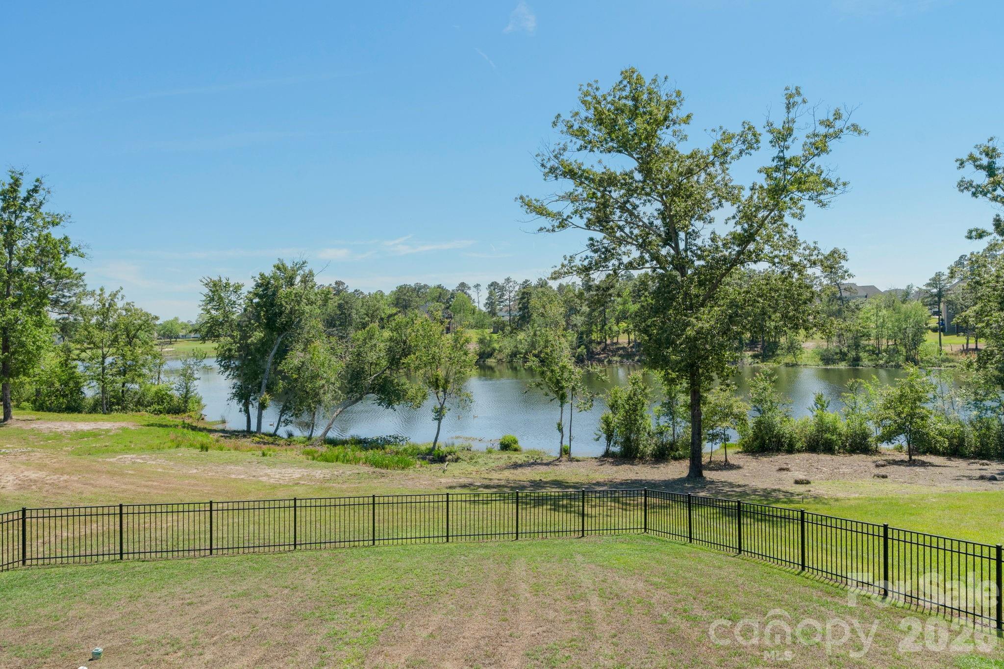 1050 Emerald Creek Drive — Elgin