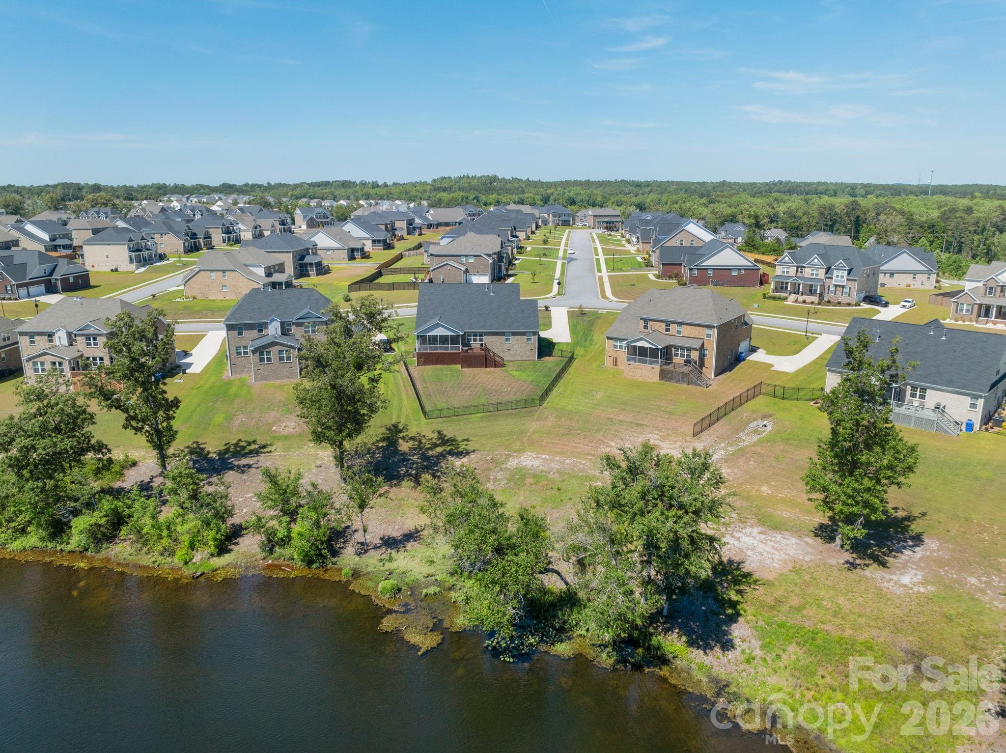 1050 Emerald Creek Drive — Elgin