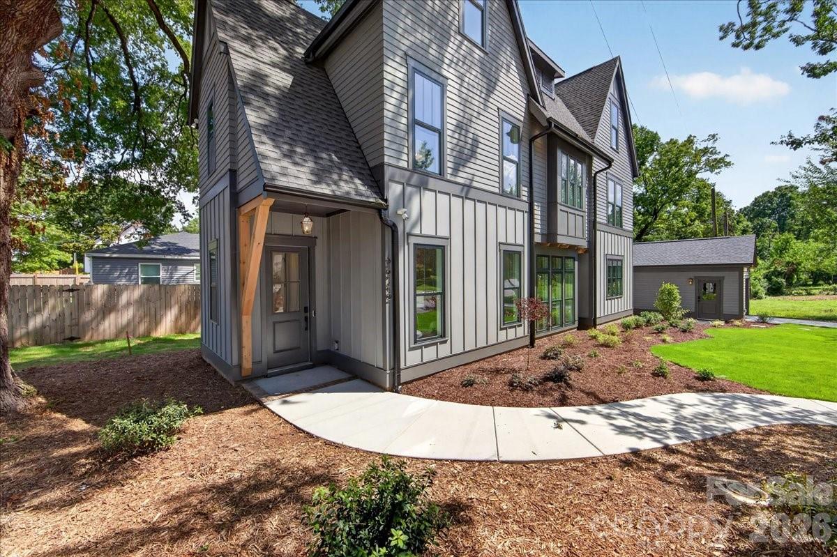 3940 Admiral Avenue — Charlotte