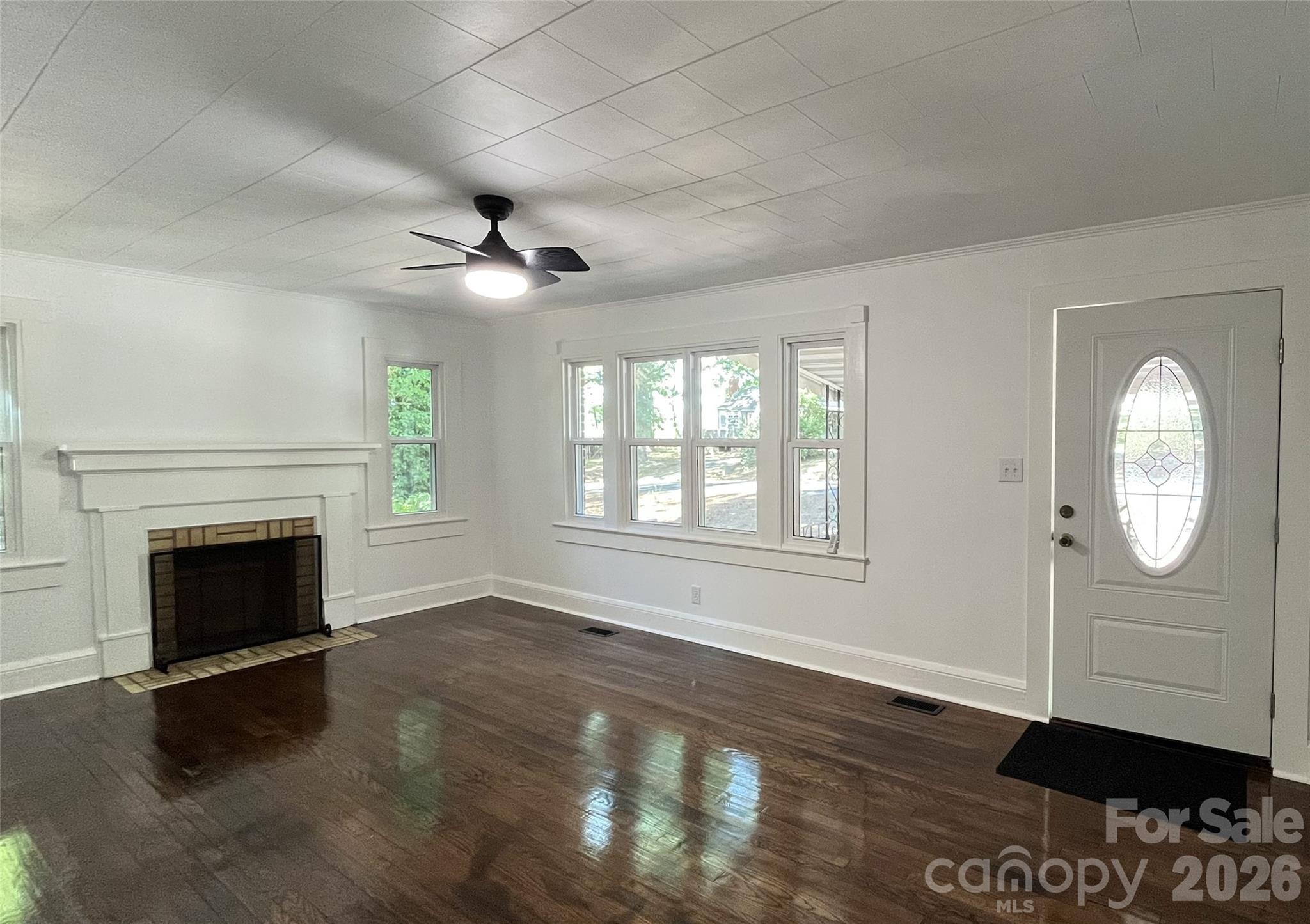 205 Sunrise Avenue — Mount Gilead