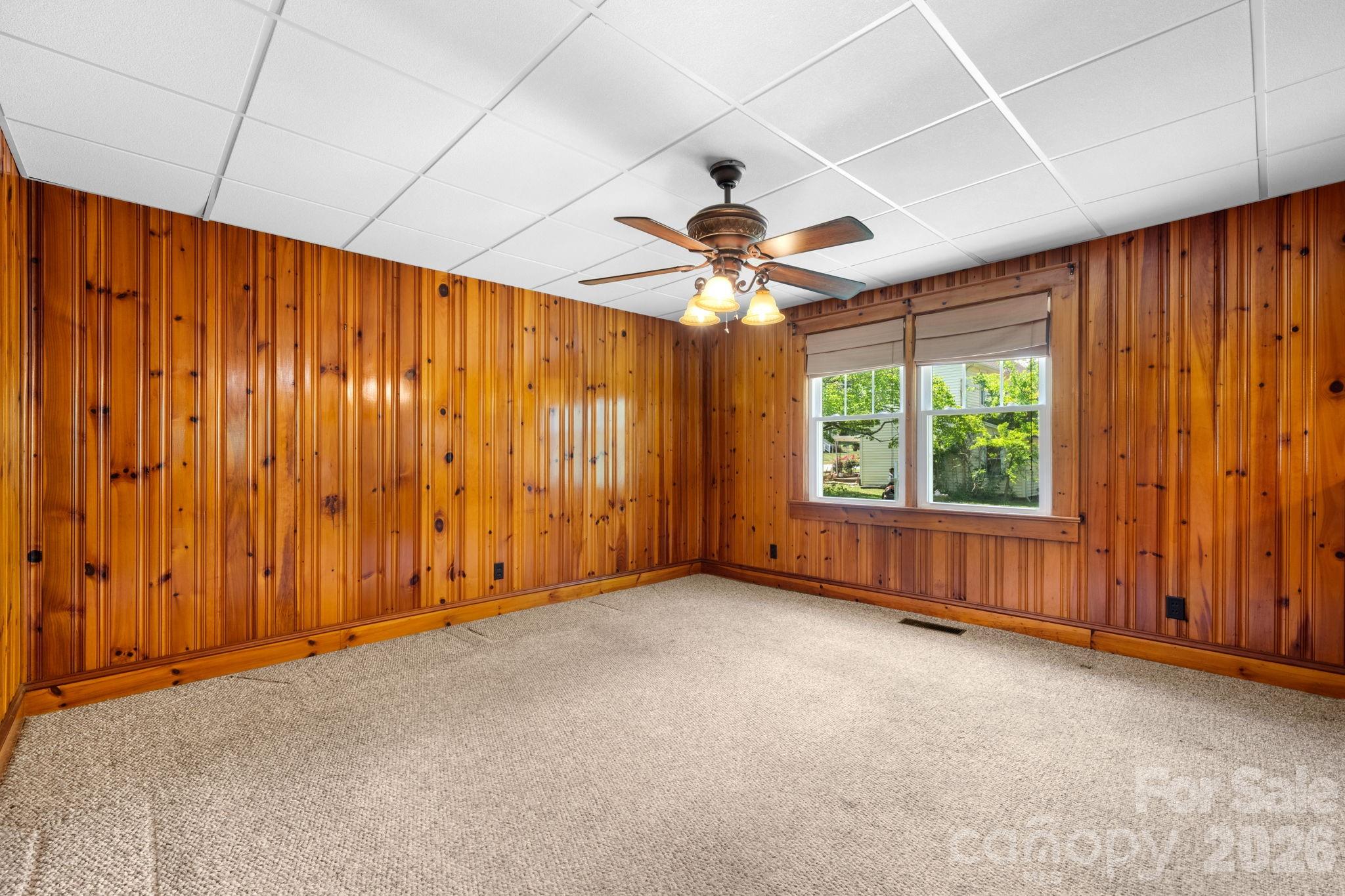 207 W Main Street — Maiden