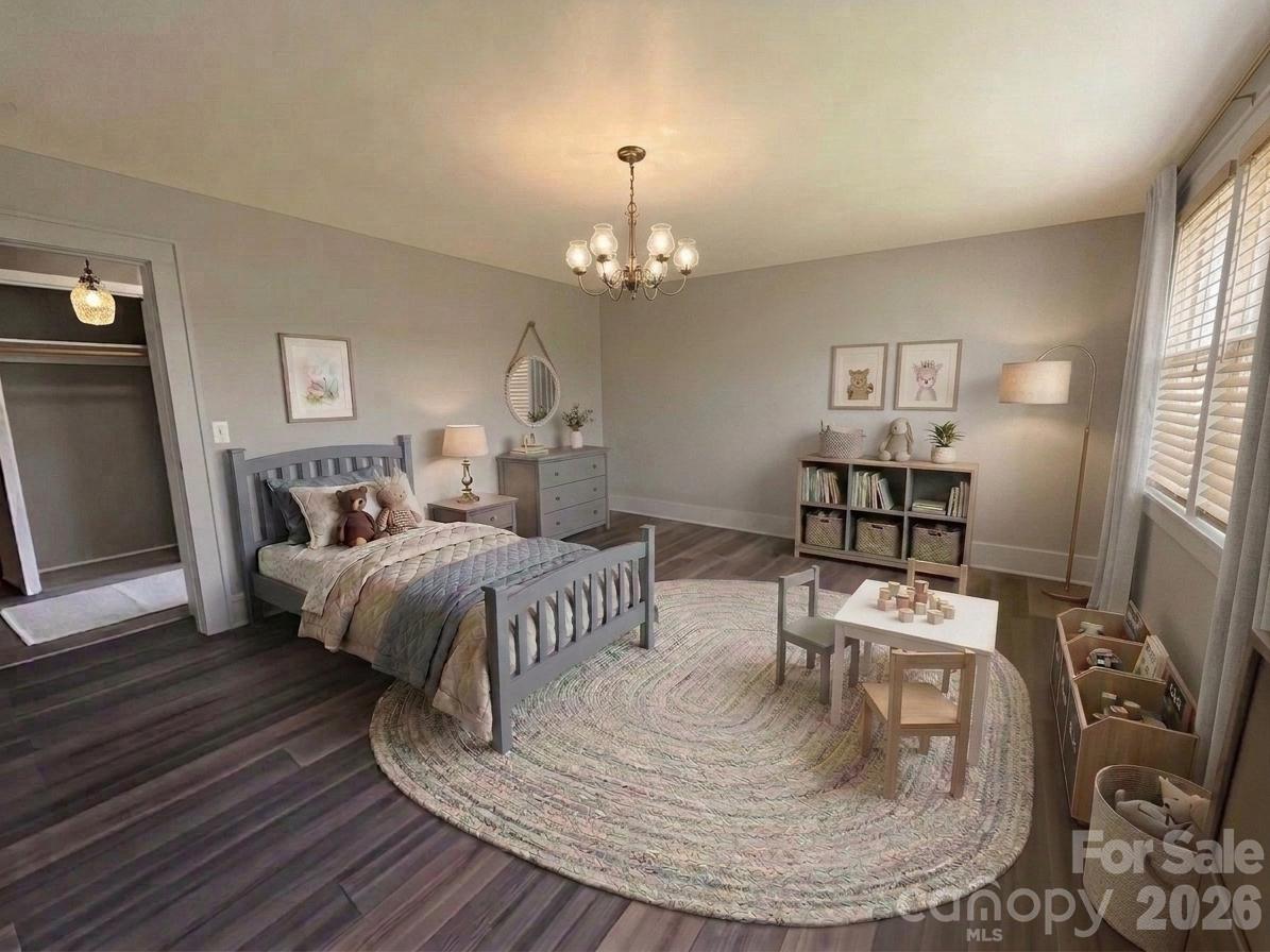 207 W Main Street — Maiden