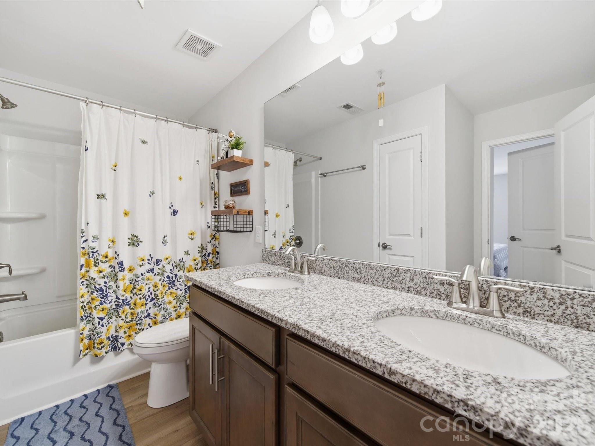 1169 Regions Boulevard — Fort Mill
