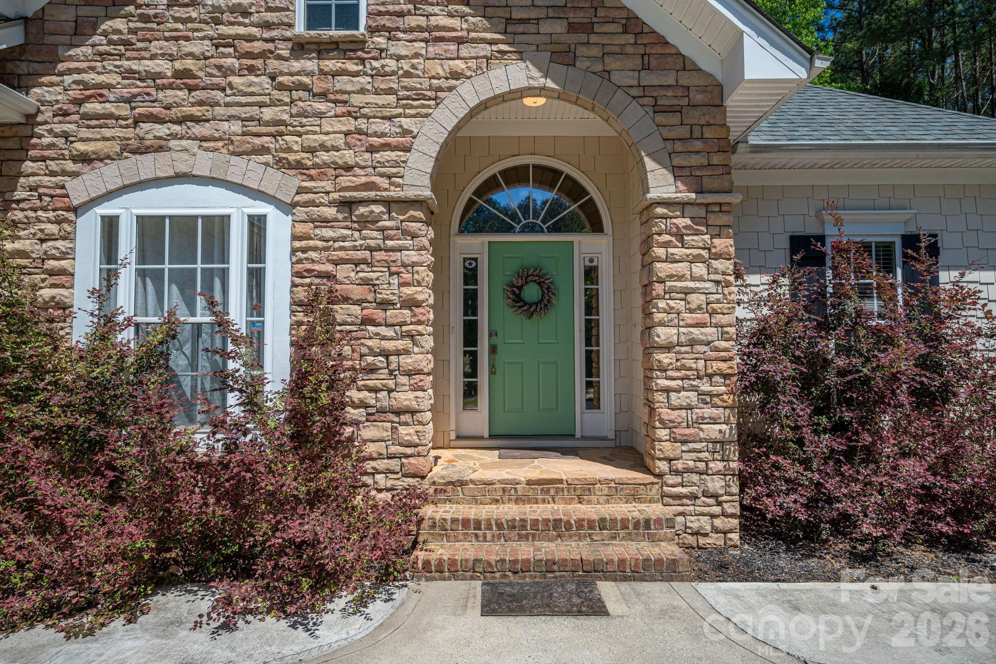 122 Maple View Drive #114 — Troutman