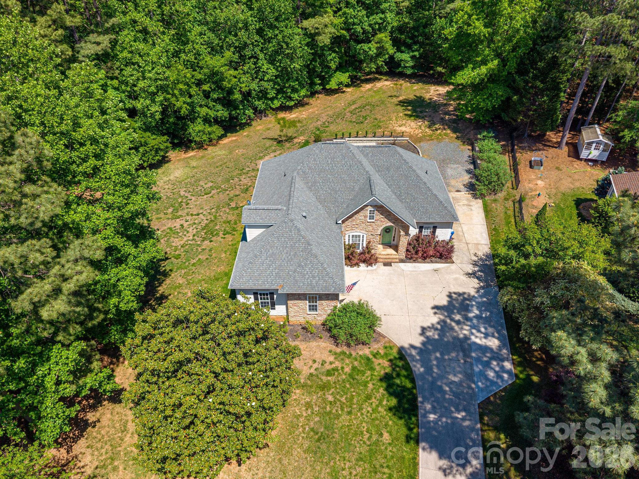 122 Maple View Drive #114 — Troutman