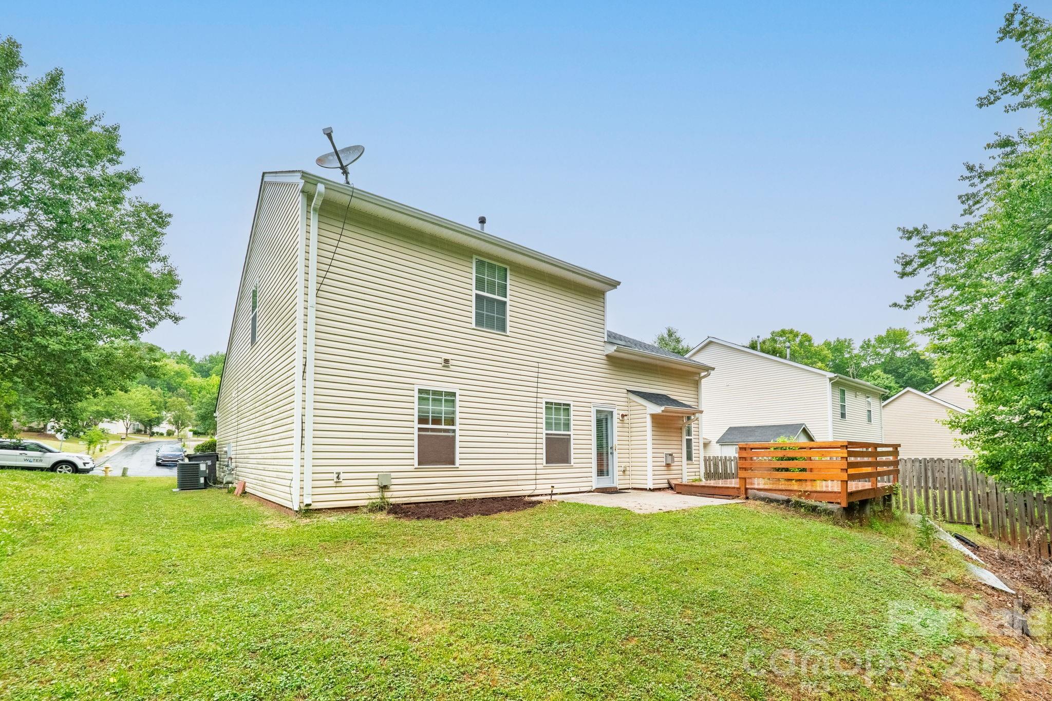1423 Quail Street — Charlotte