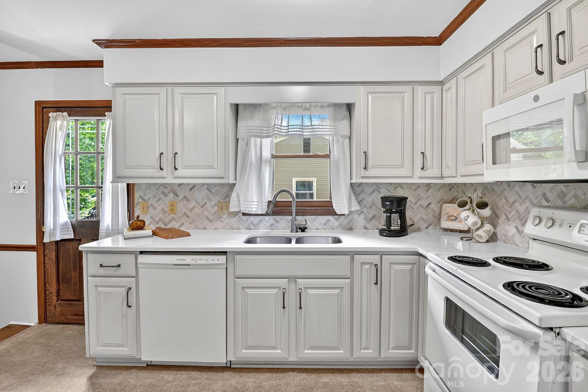 6111 Patrick Place — Charlotte