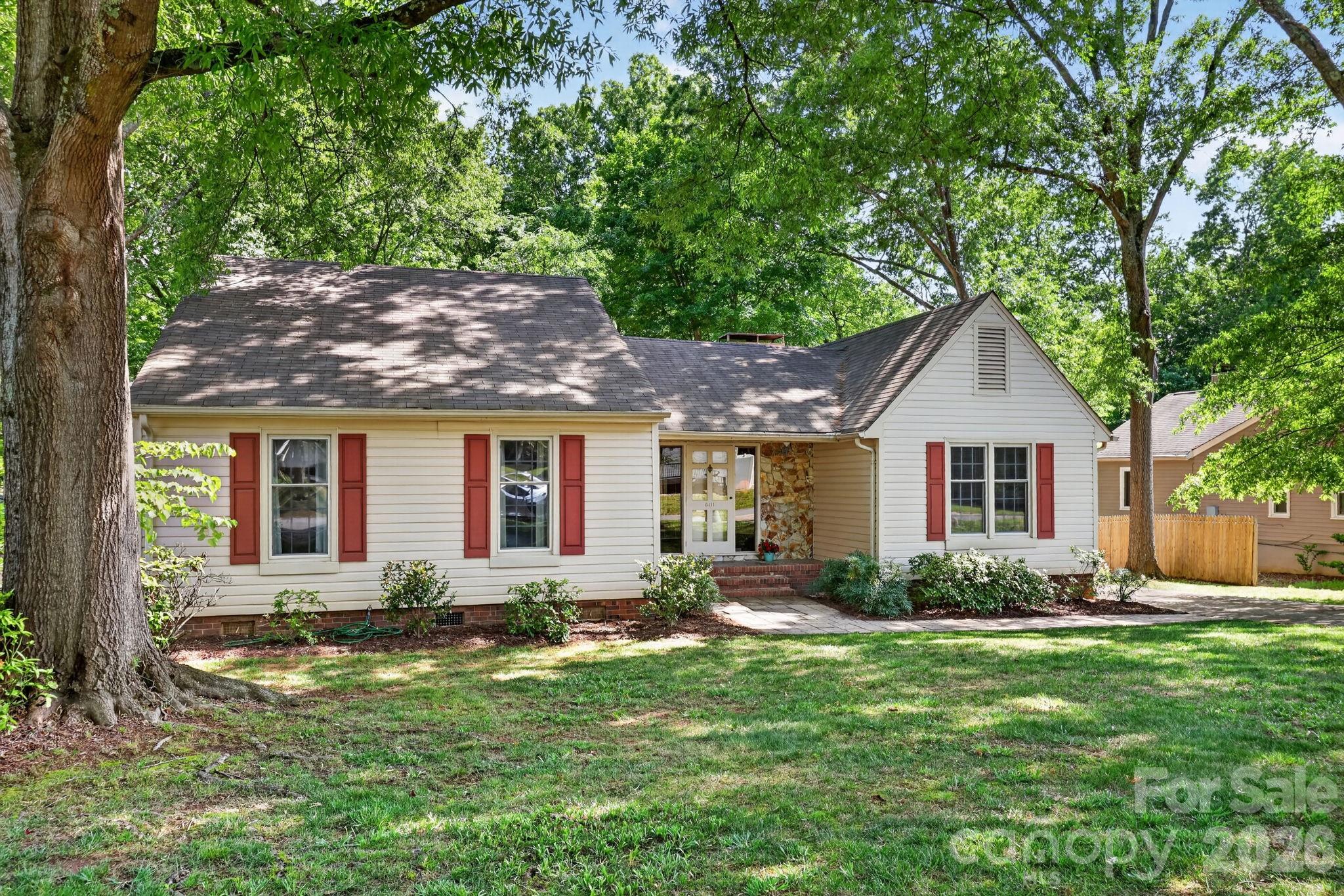 6111 Patrick Place — Charlotte