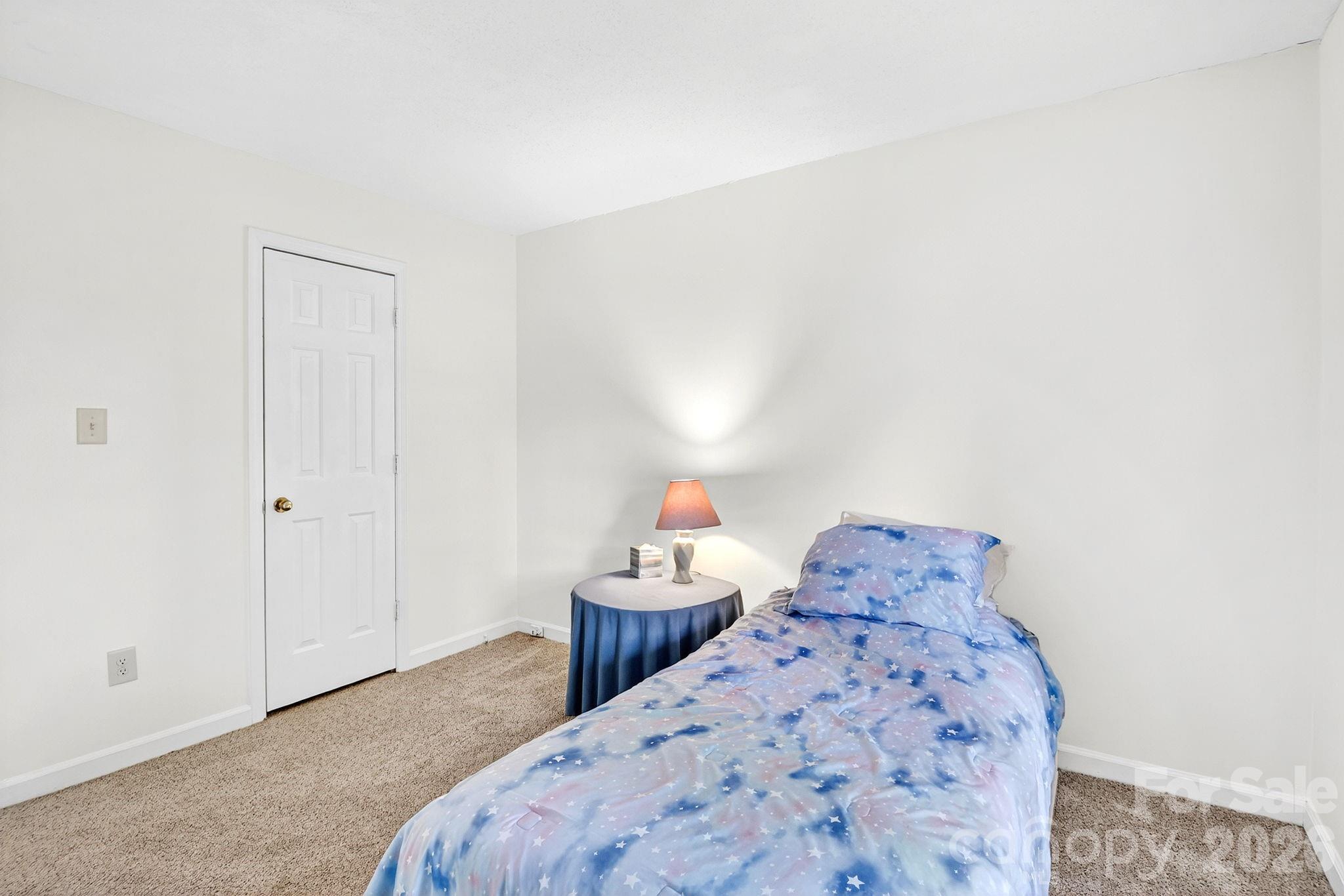 6111 Patrick Place — Charlotte