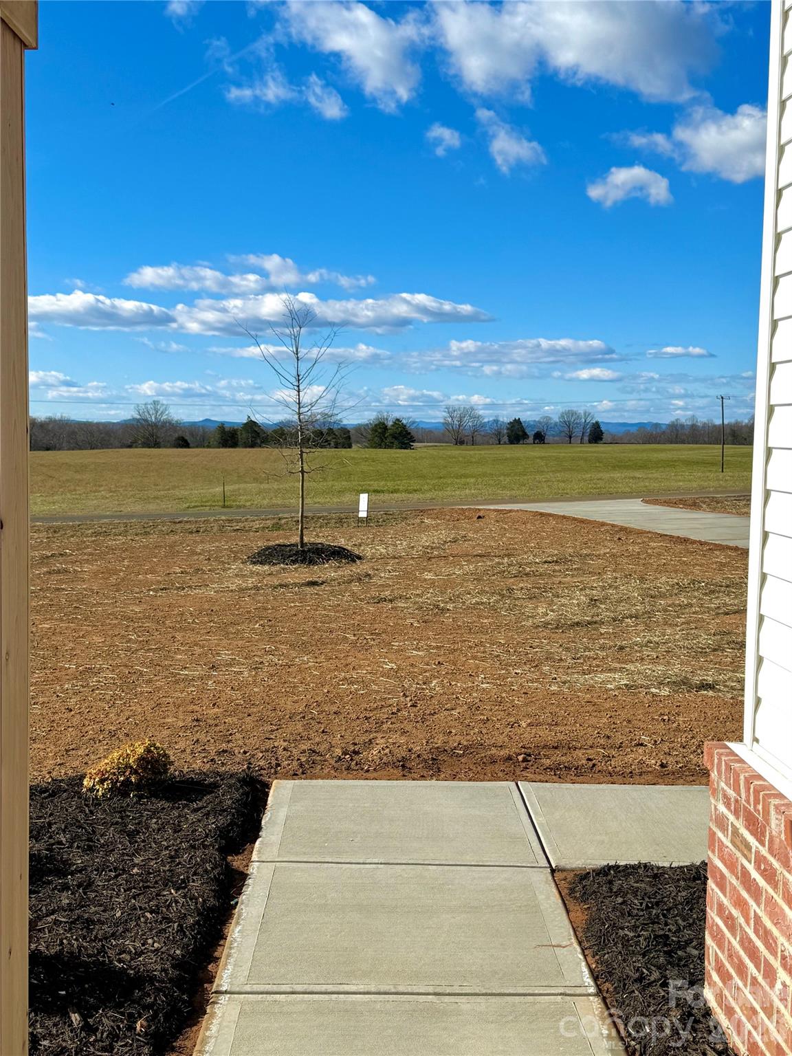 2440 Sandy Springs Road — Mocksville