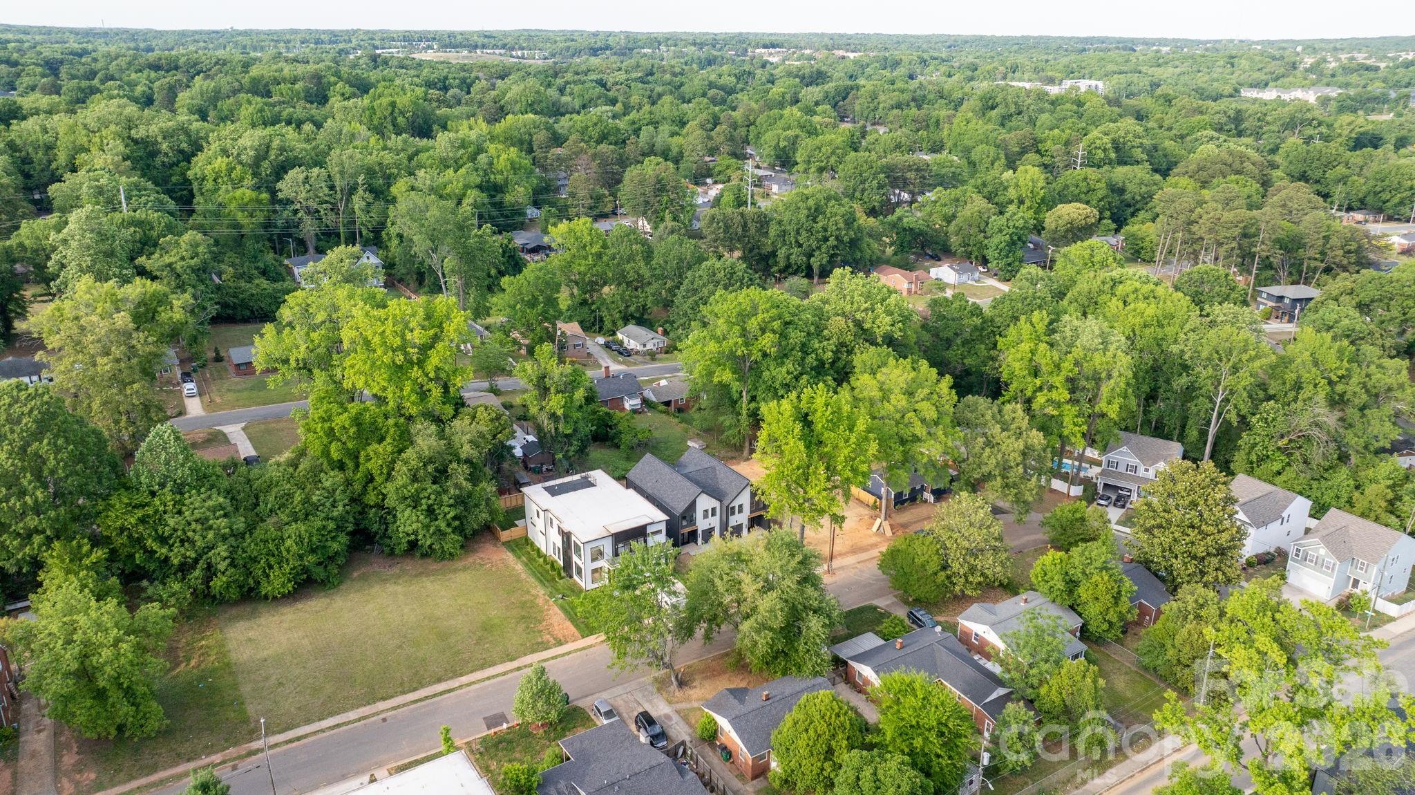 1910 Grier Avenue — Charlotte