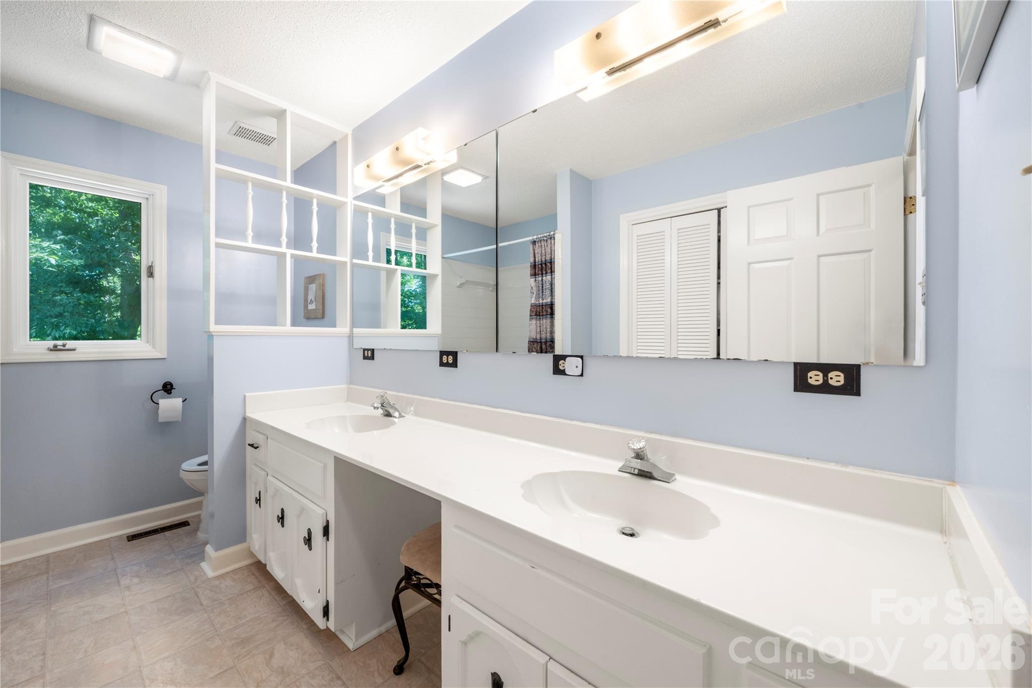 3426 Driftwood Drive — Gastonia