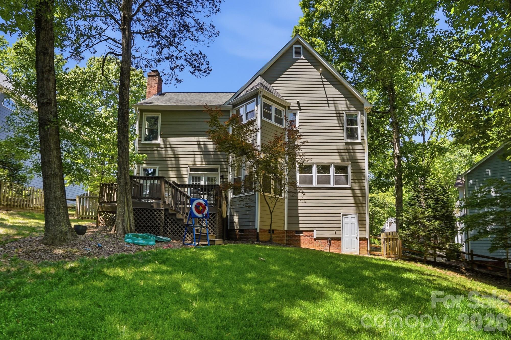 4611 Deer Cross Trail — Charlotte