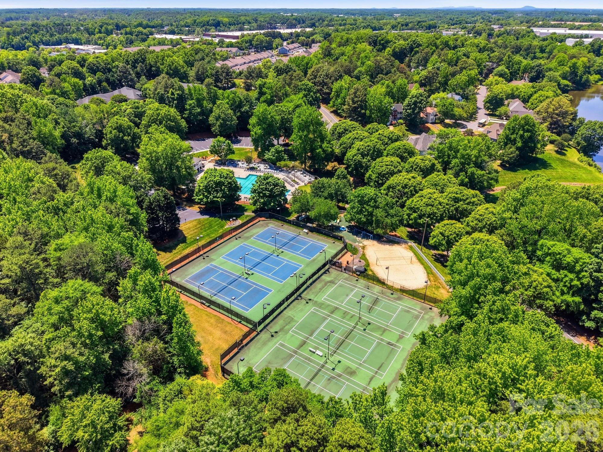 4611 Deer Cross Trail — Charlotte