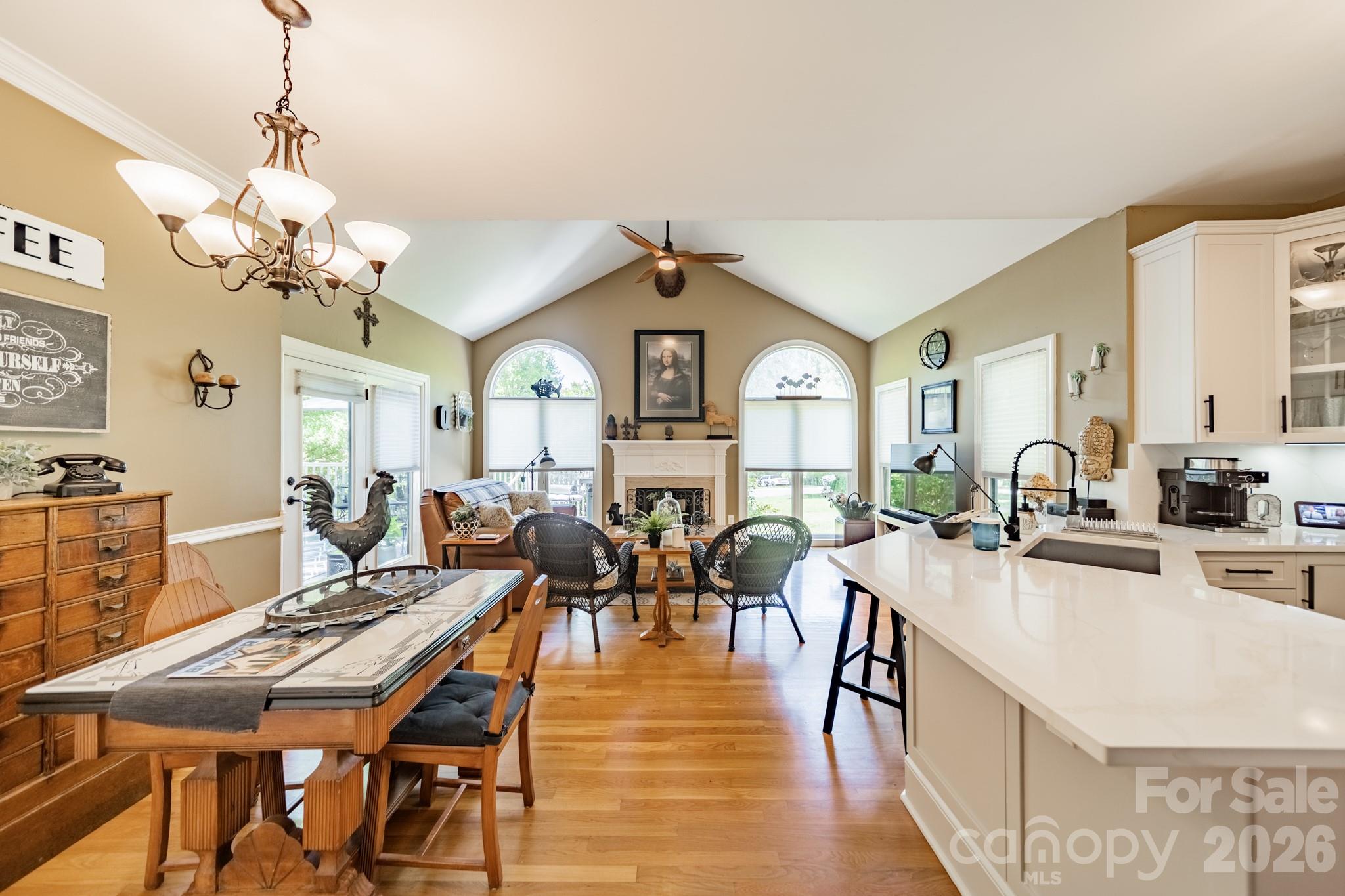 11043 Seven Coves Drive — Tega Cay