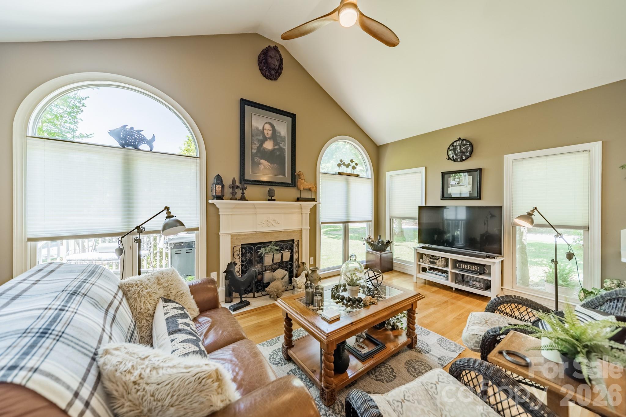 11043 Seven Coves Drive — Tega Cay